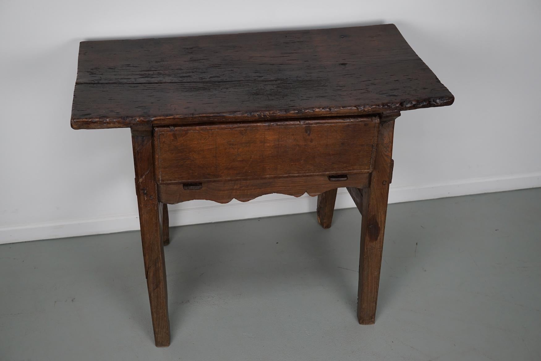 Antique Spanish Rustic Farmhouse Chestnut Side Table / Console, 18th Century 1