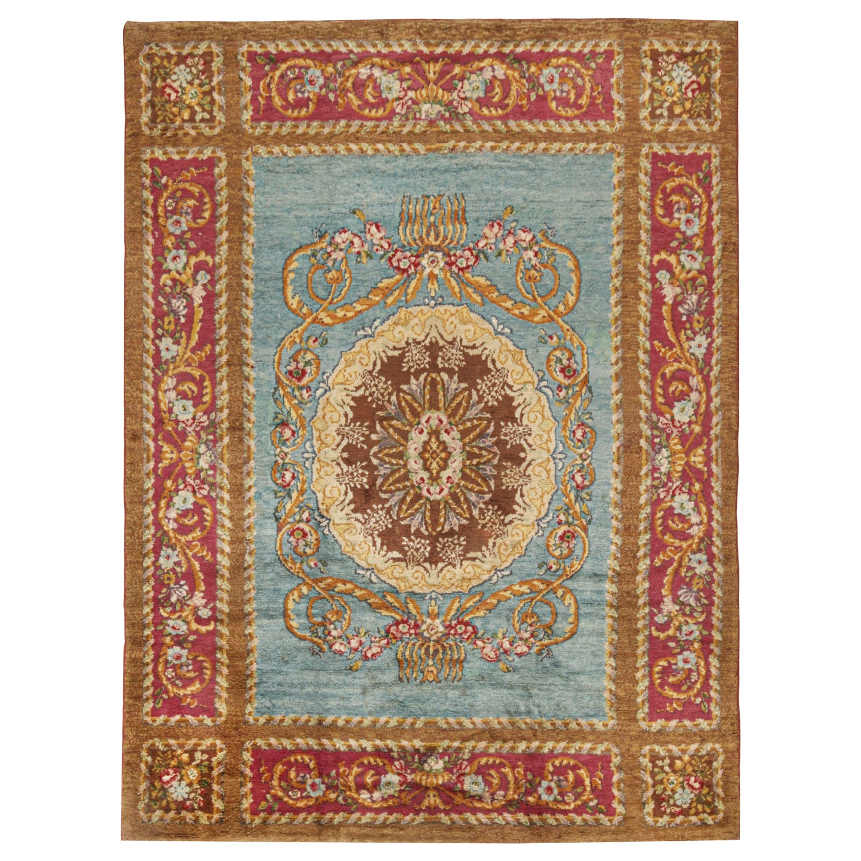 Antiker spanischer Savonnerie-Teppich in Blau mit Medaillon im Angebot