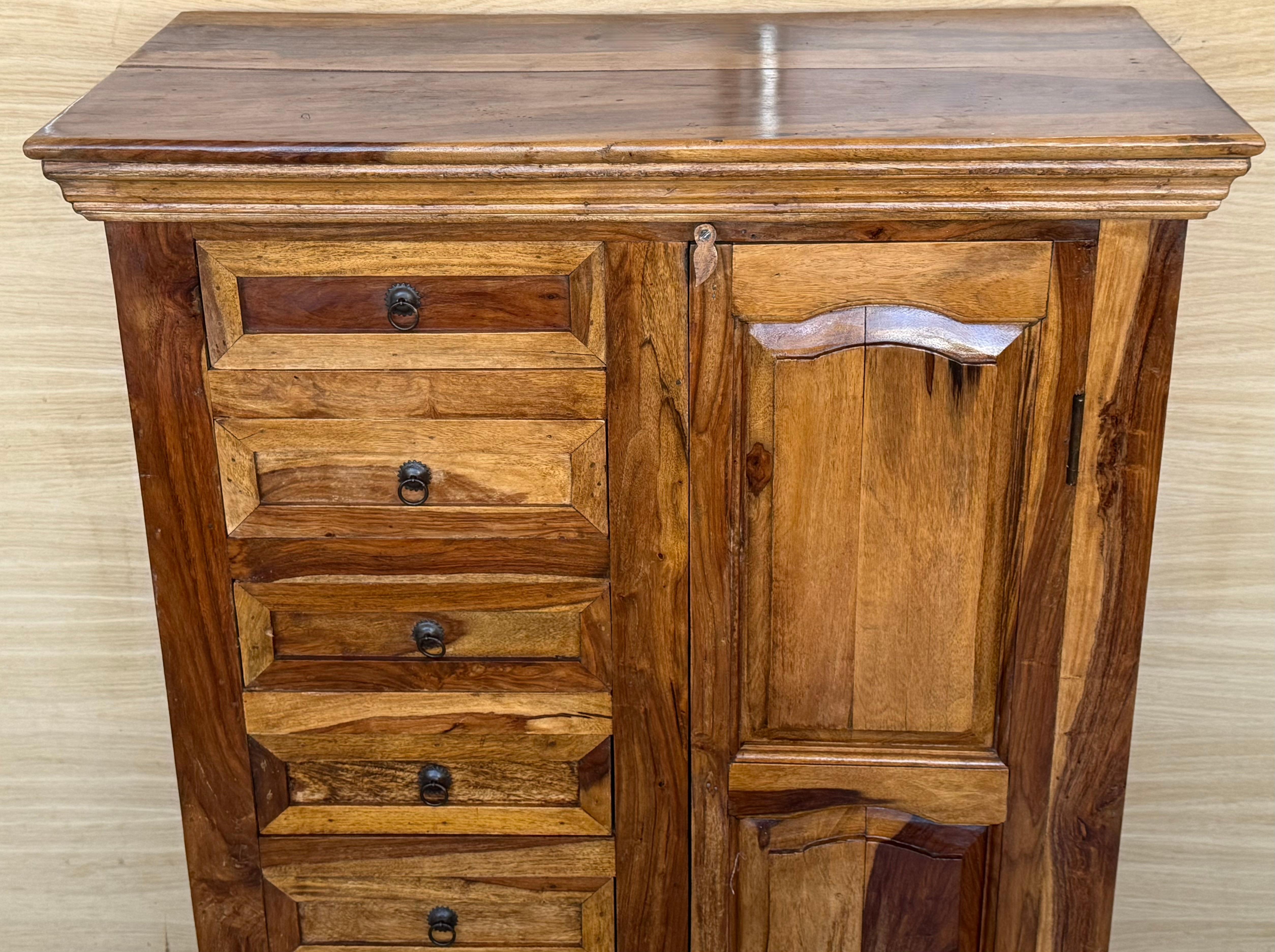 Antique Spanish Solide Olive Locking Pie or Larder Cabinet For Sale 3