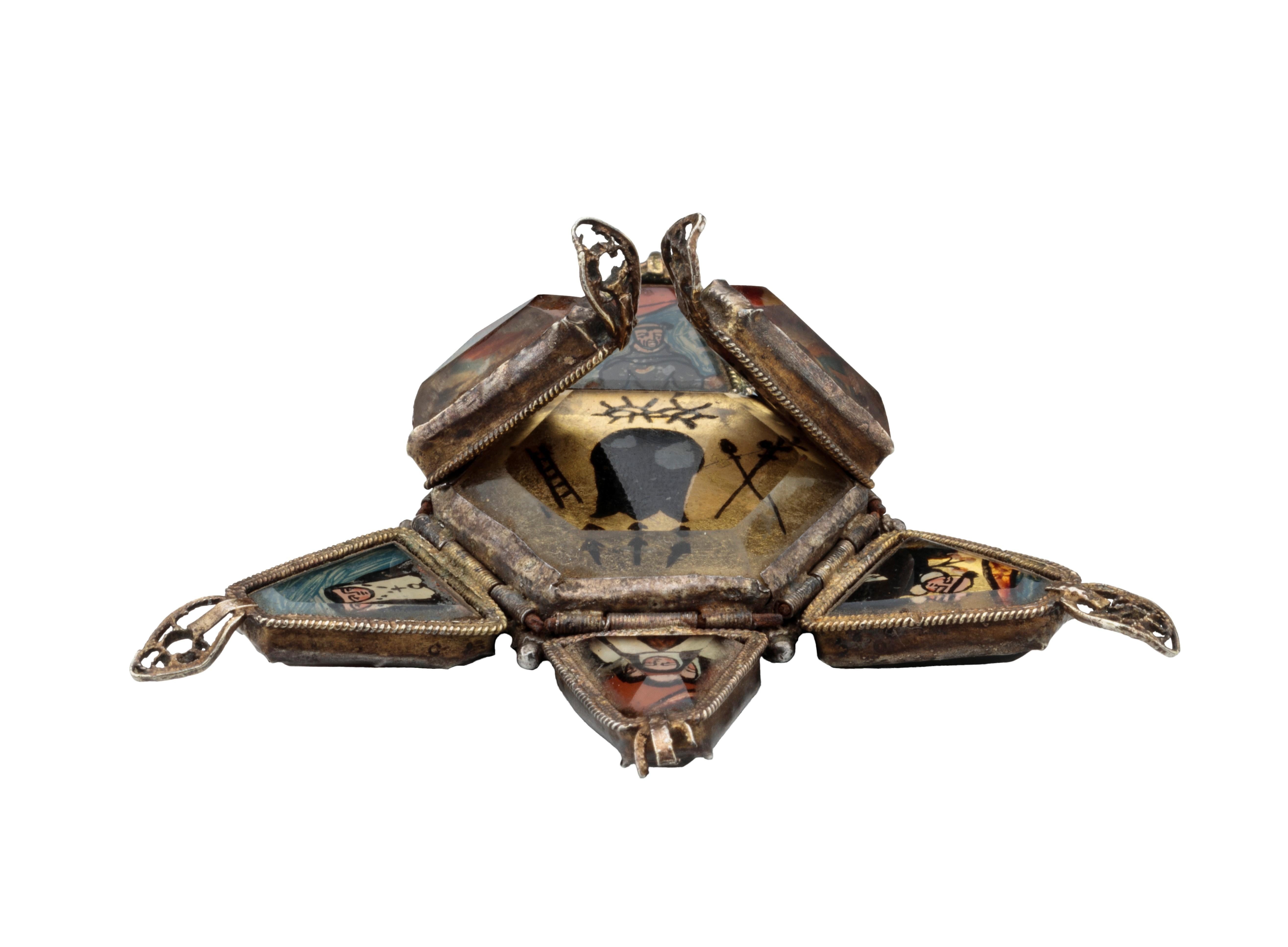 Antique Spanish Star Devotional Pendant In Good Condition In Chicago, IL