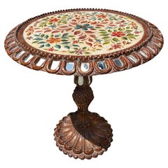 Ancienne table espagnole avec plateau en verre peint