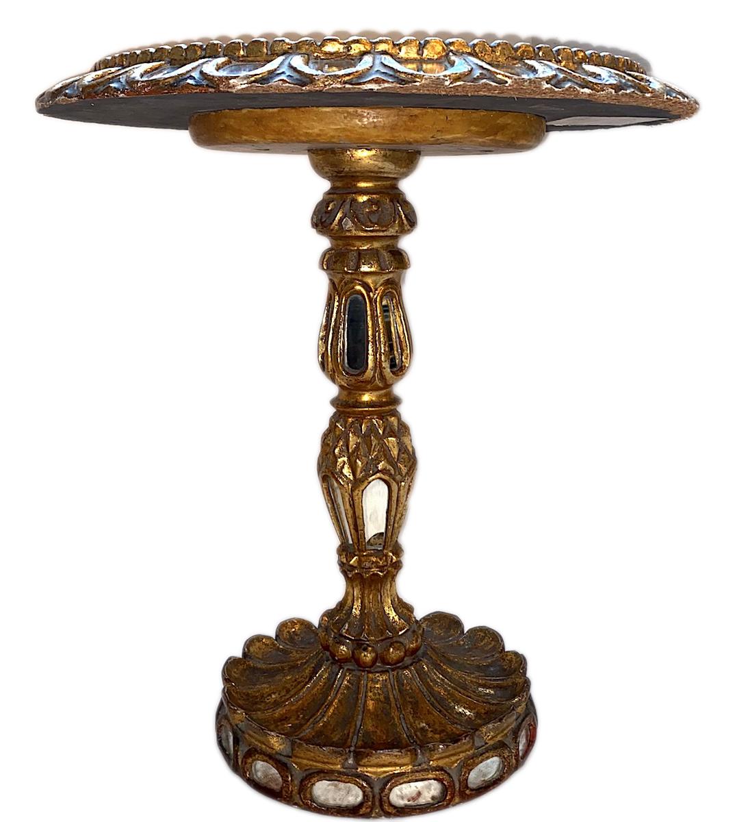 Antiker spanischer Tisch mit lackierter Platte im Zustand „Gut“ im Angebot in New York, NY