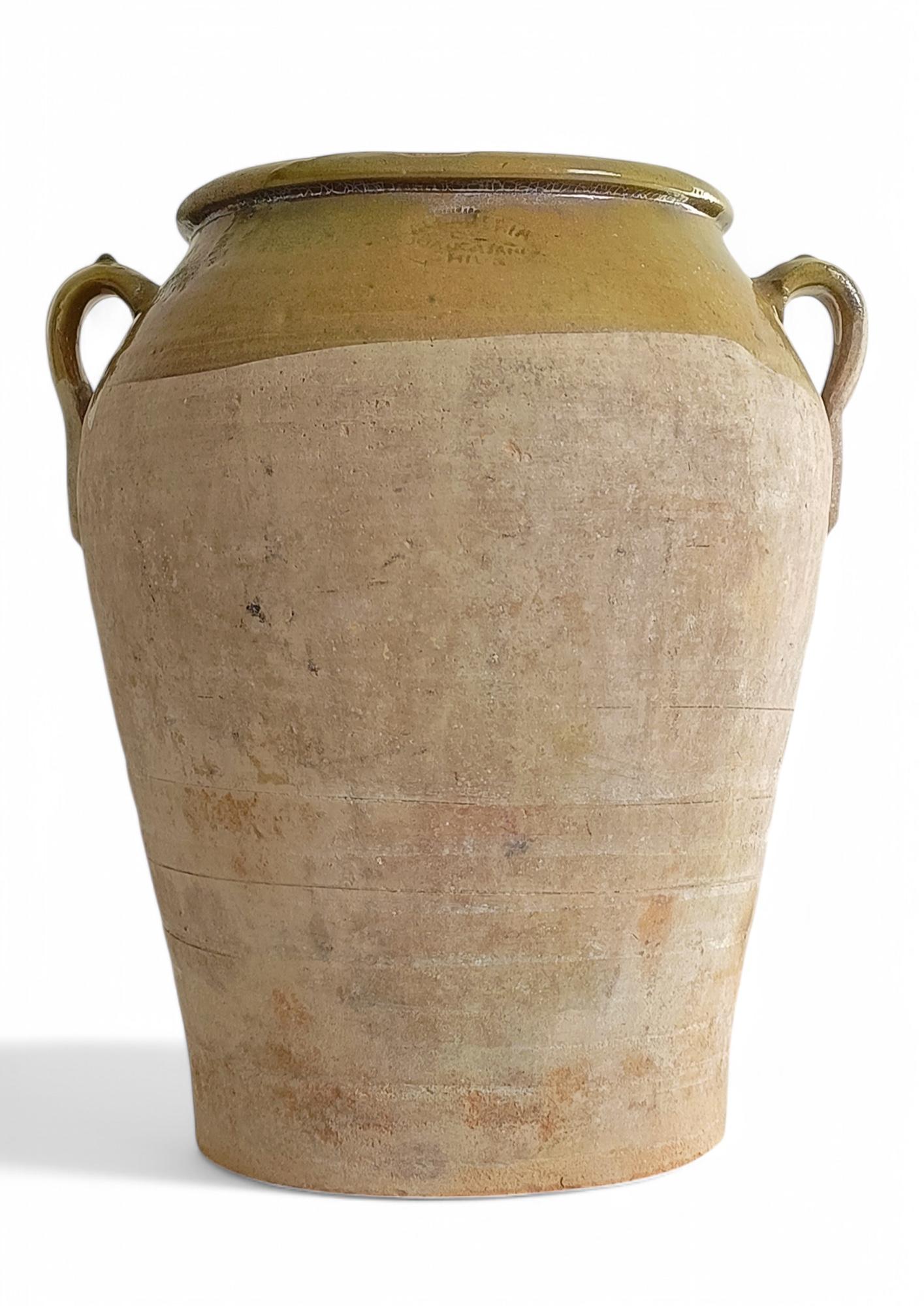 Antique Spanish Terracotta Olive Oil Large Jar with Patina, ci. 19th/20th C. For Sale 8