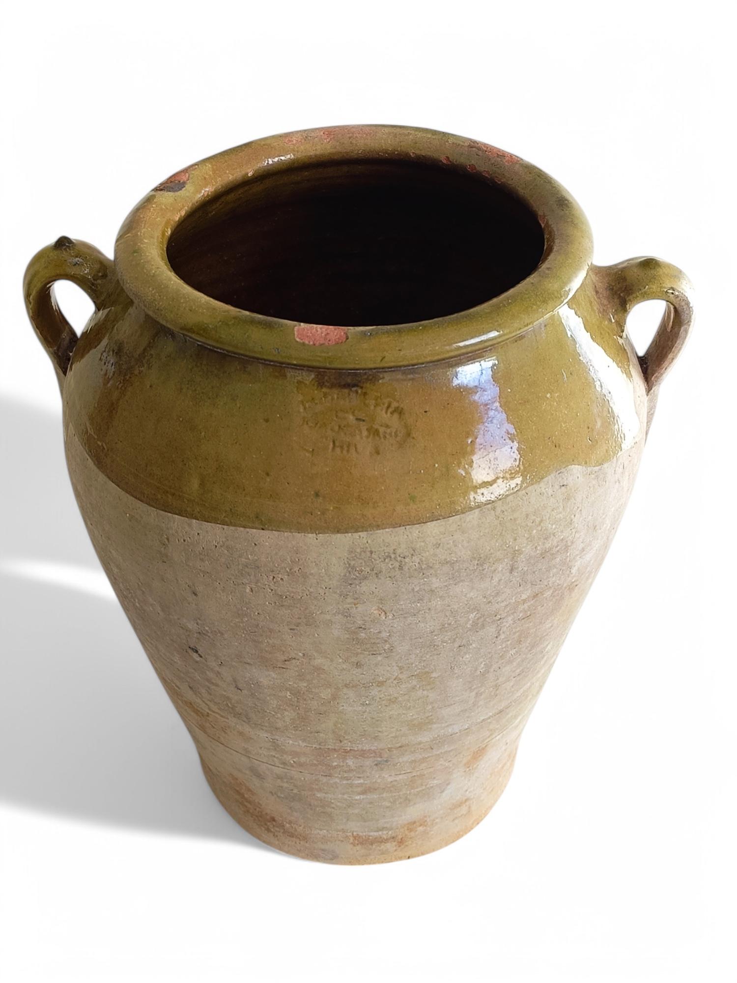 Antique Spanish Terracotta Olive Oil Large Jar with Patina, ci. 19th/20th C. In Good Condition For Sale In Valencia, VC