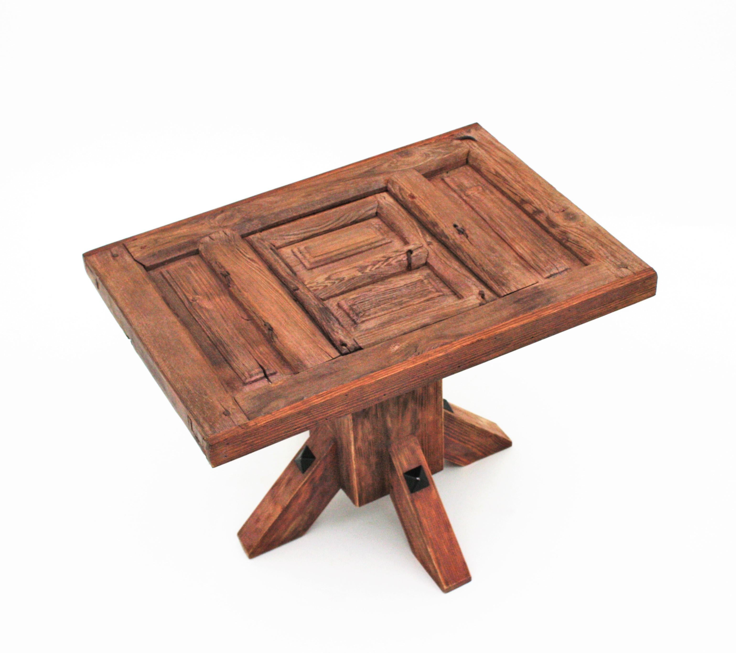 Antique Spanish Rustic Coffee Table / Side Table For Sale 2
