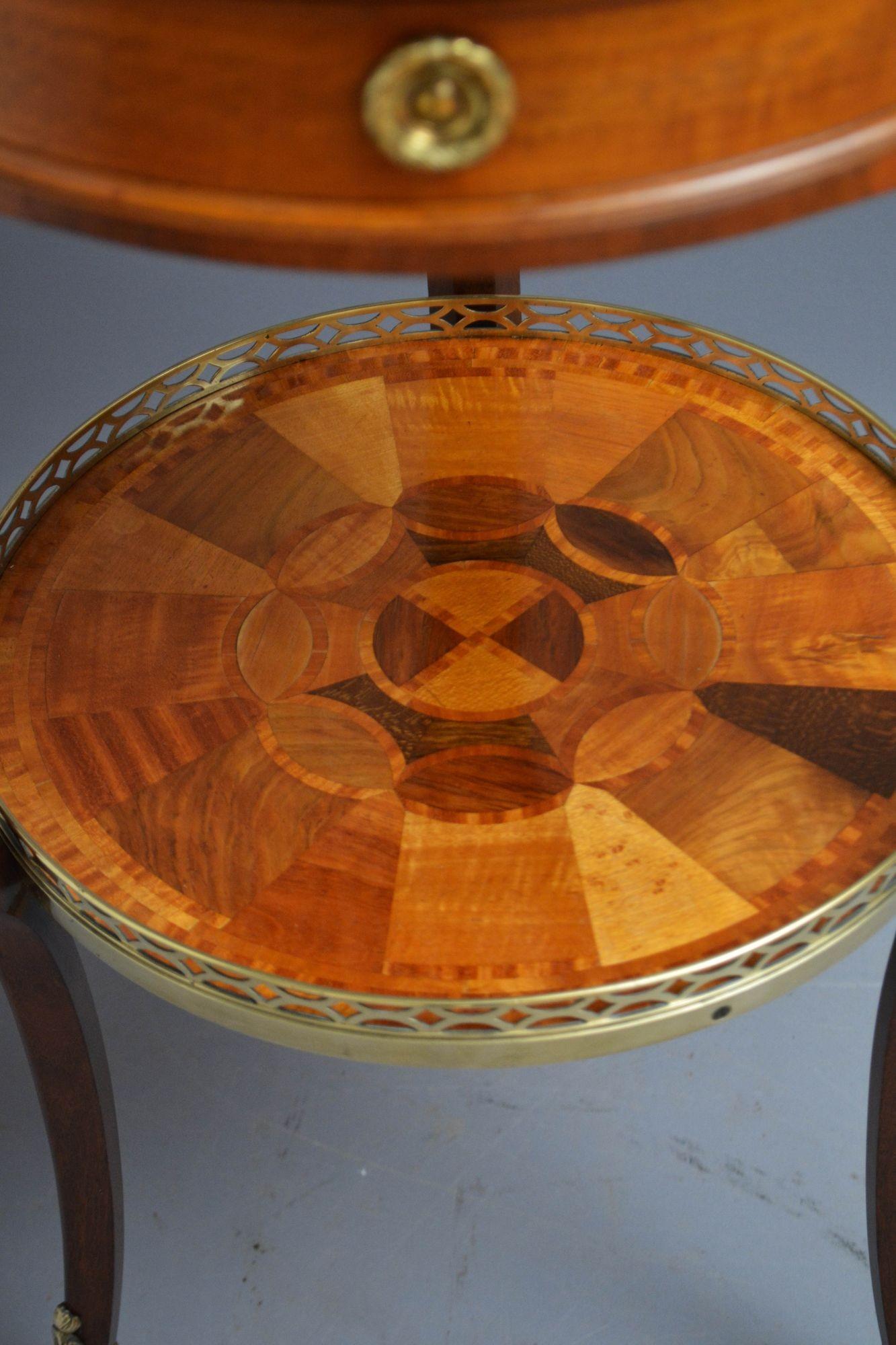 Table d'appoint à spécimen antique en vente 9