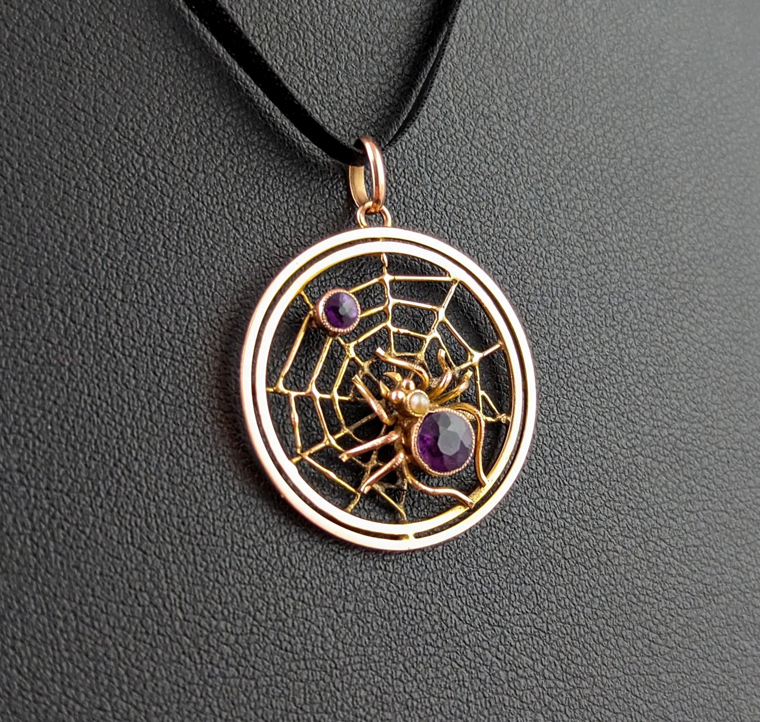 Antique Spider and Web pendant, Amethyst and Pearl, 9kt gold, Edwardian  6