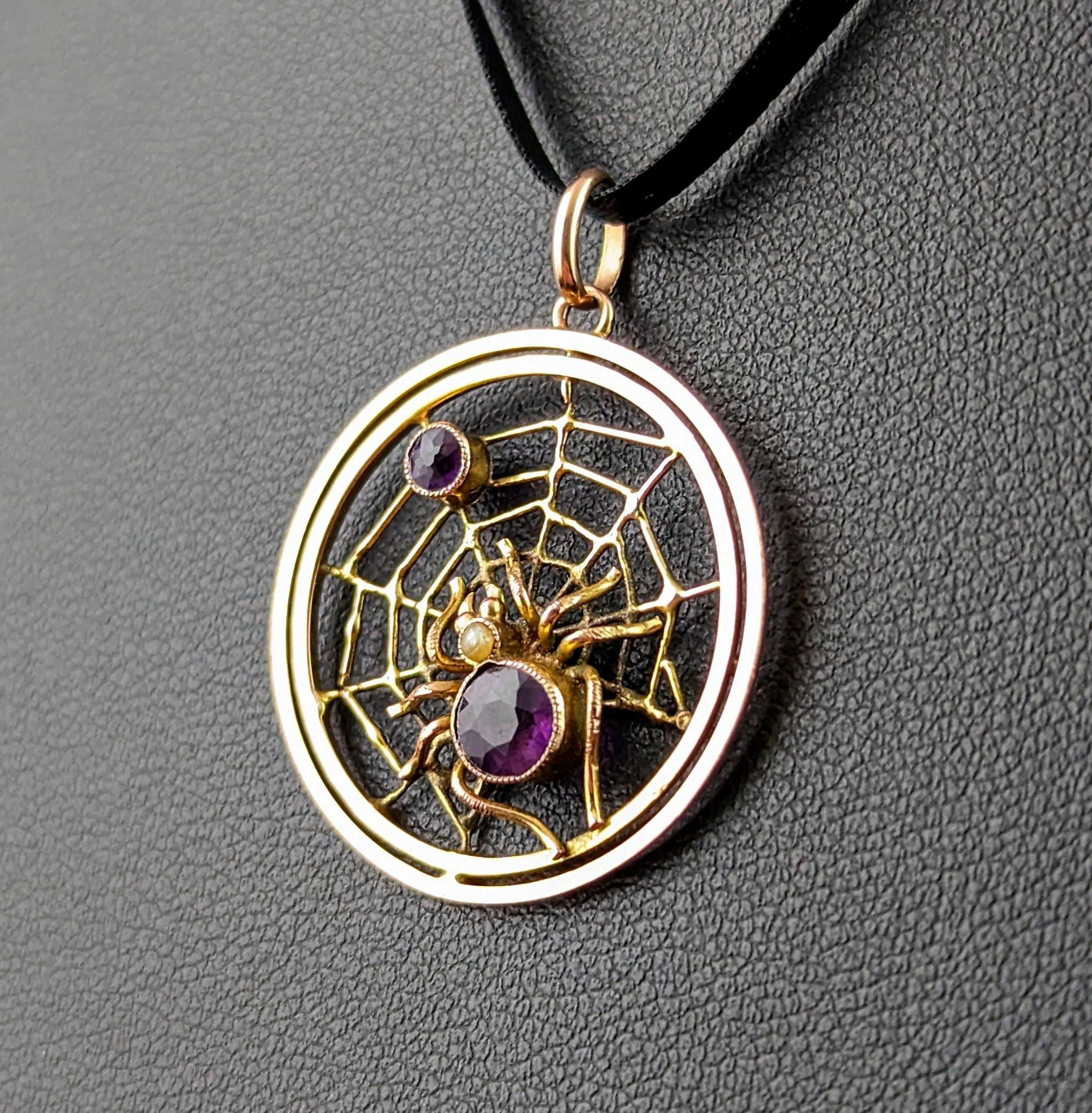 Antique Spider and Web pendant, Amethyst and Pearl, 9kt gold, Edwardian  7