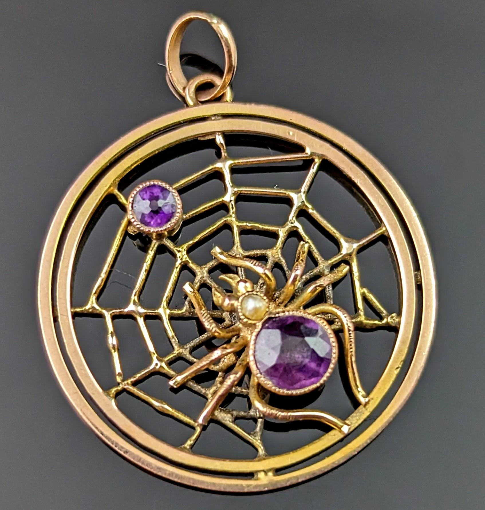 Women's or Men's Antique Spider and Web pendant, Amethyst and Pearl, 9kt gold, Edwardian 