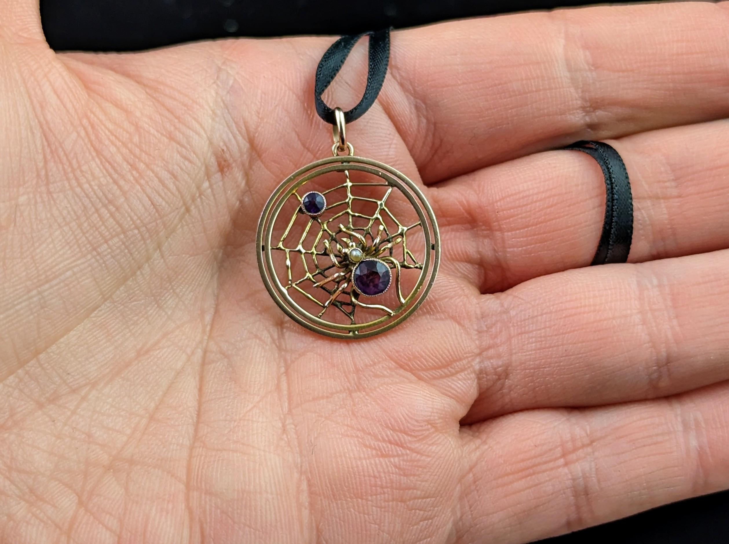 Antique Spider and Web pendant, Amethyst and Pearl, 9kt gold, Edwardian  1