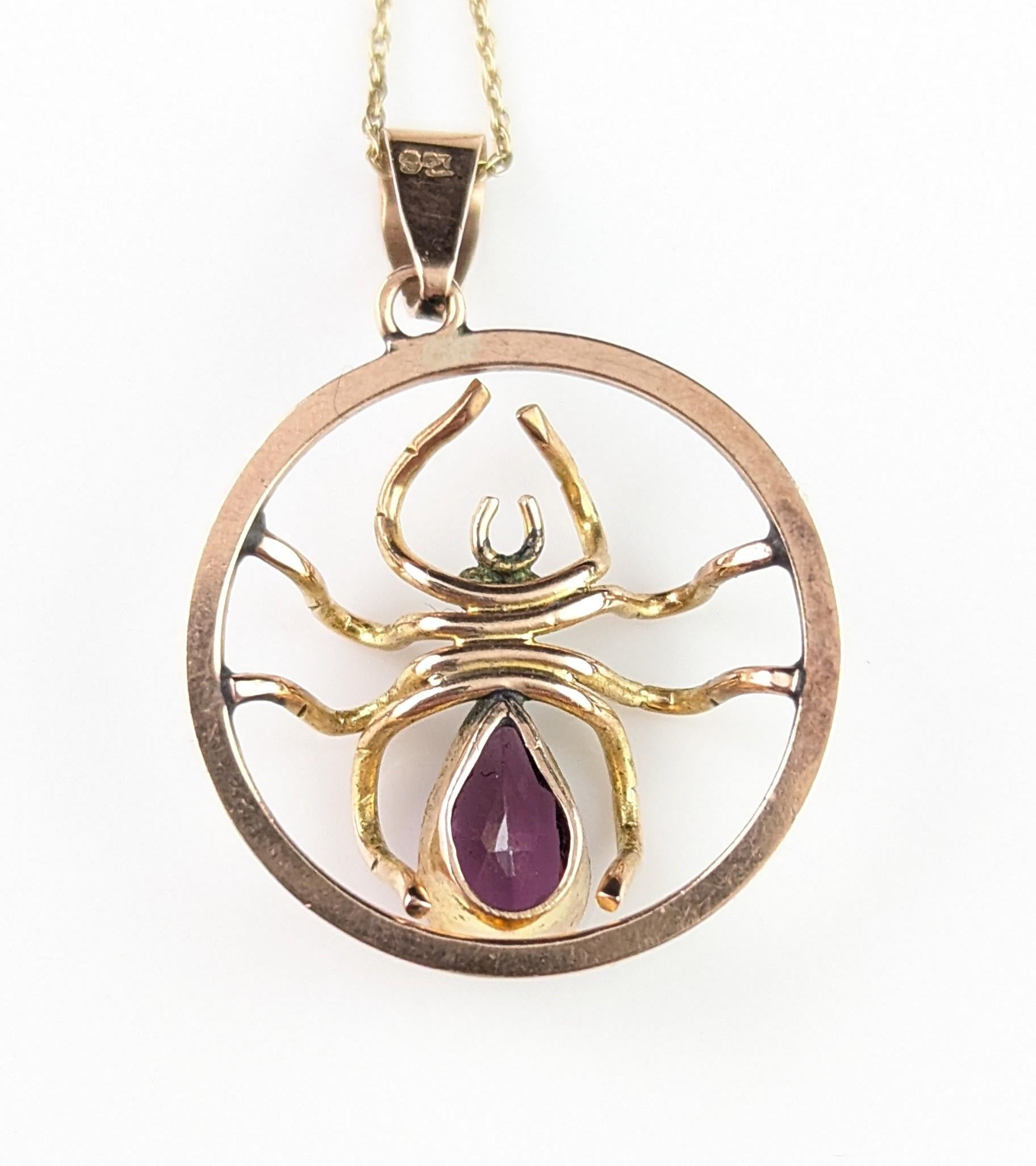 Antique Spider pendant necklace, Amethyst and Pearl, 9k gold For Sale 8