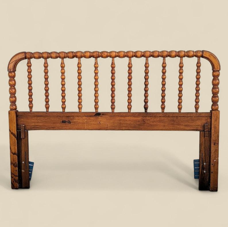 Unknown Antique Spindle Headboard Queen Size 19th Century Solid Oak Victorian Style For Sale