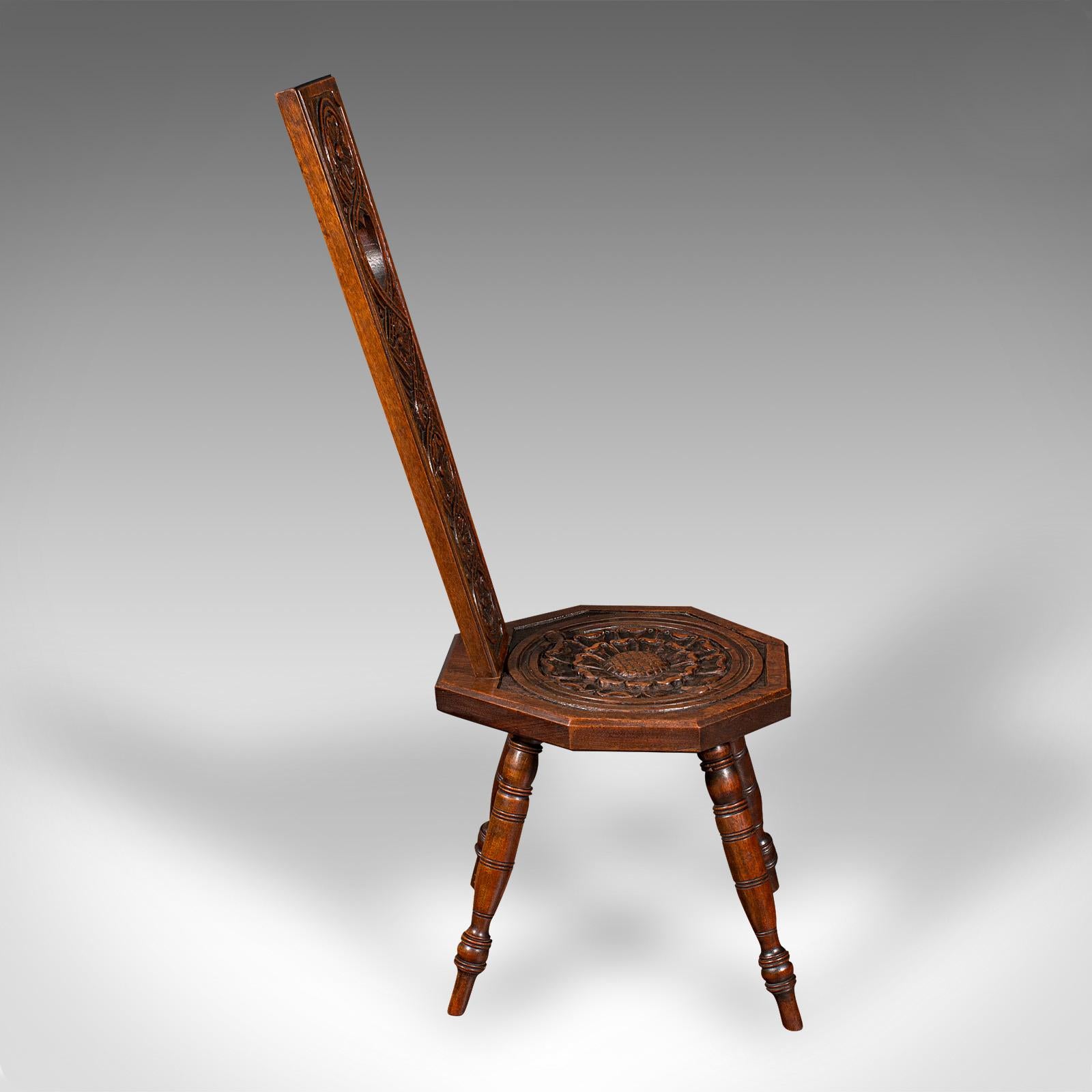 Antiker Spinning-Stuhl, englisch, geschnitzt, Arbeitshocker, Sitz, viktorianisch, um 1880 (Viktorianisch) im Angebot
