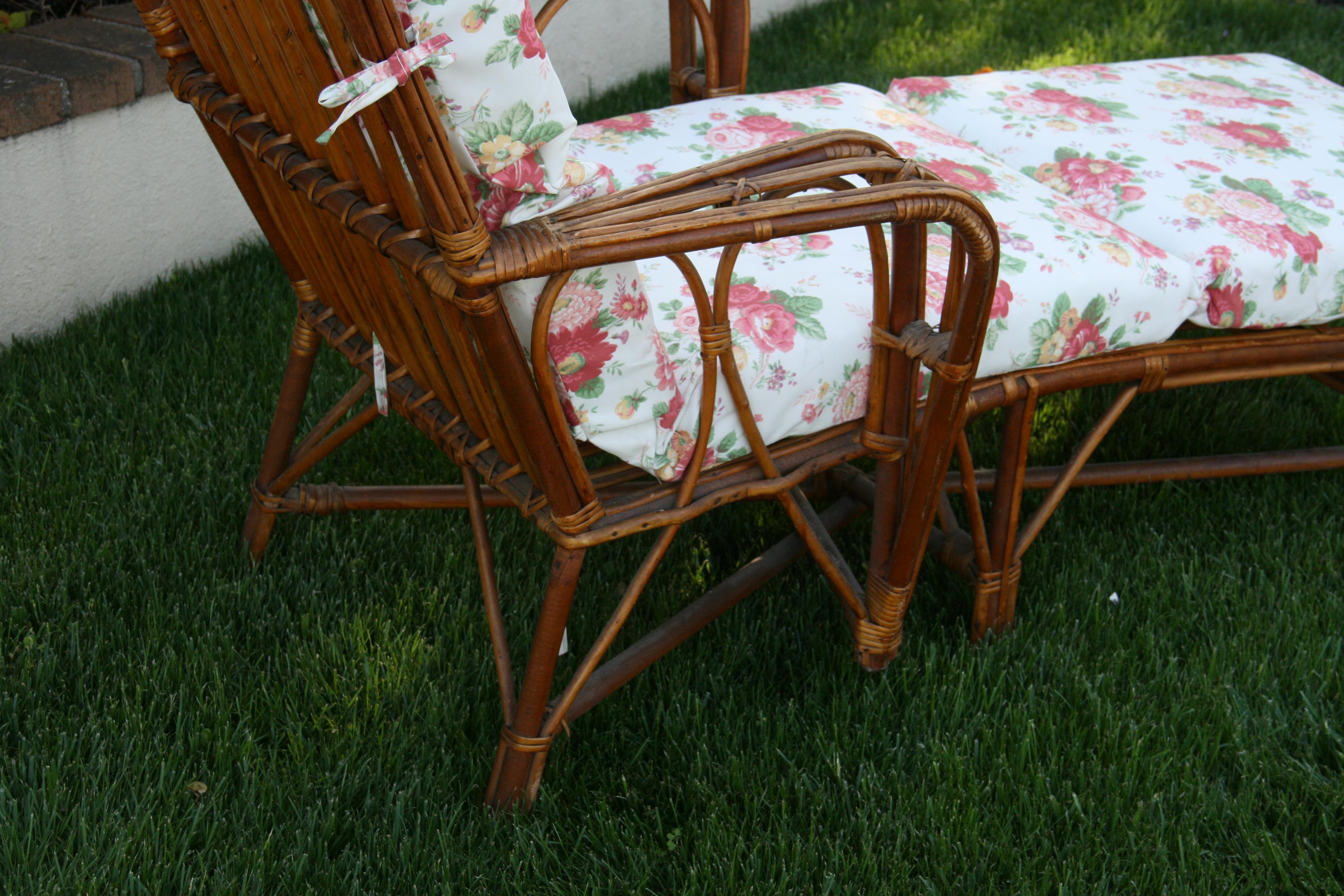 Antique Split Reed Chaise Lounge, 1930's For Sale 6