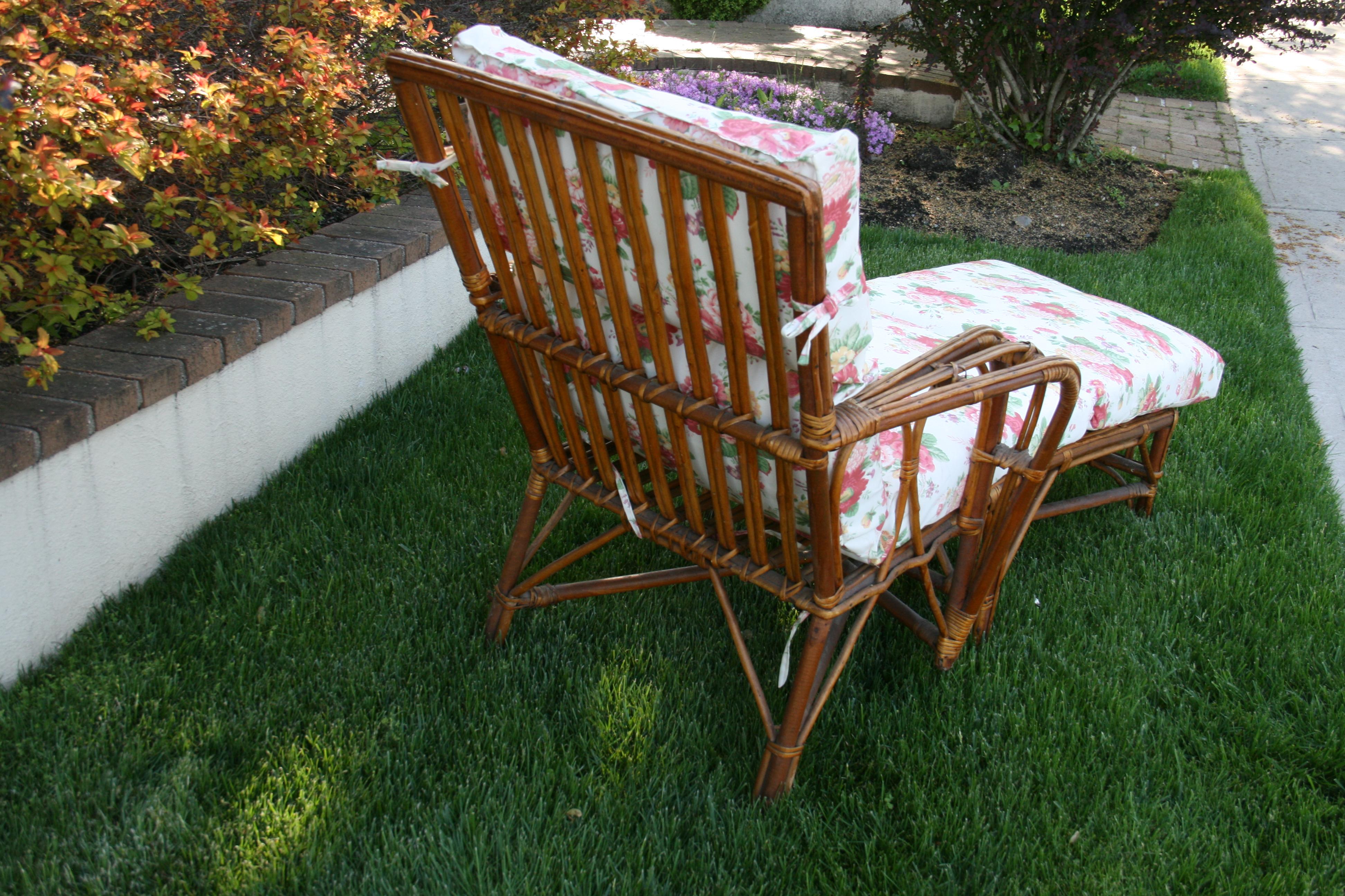 Antique Split Reed Chaise Lounge, 1930's For Sale 7