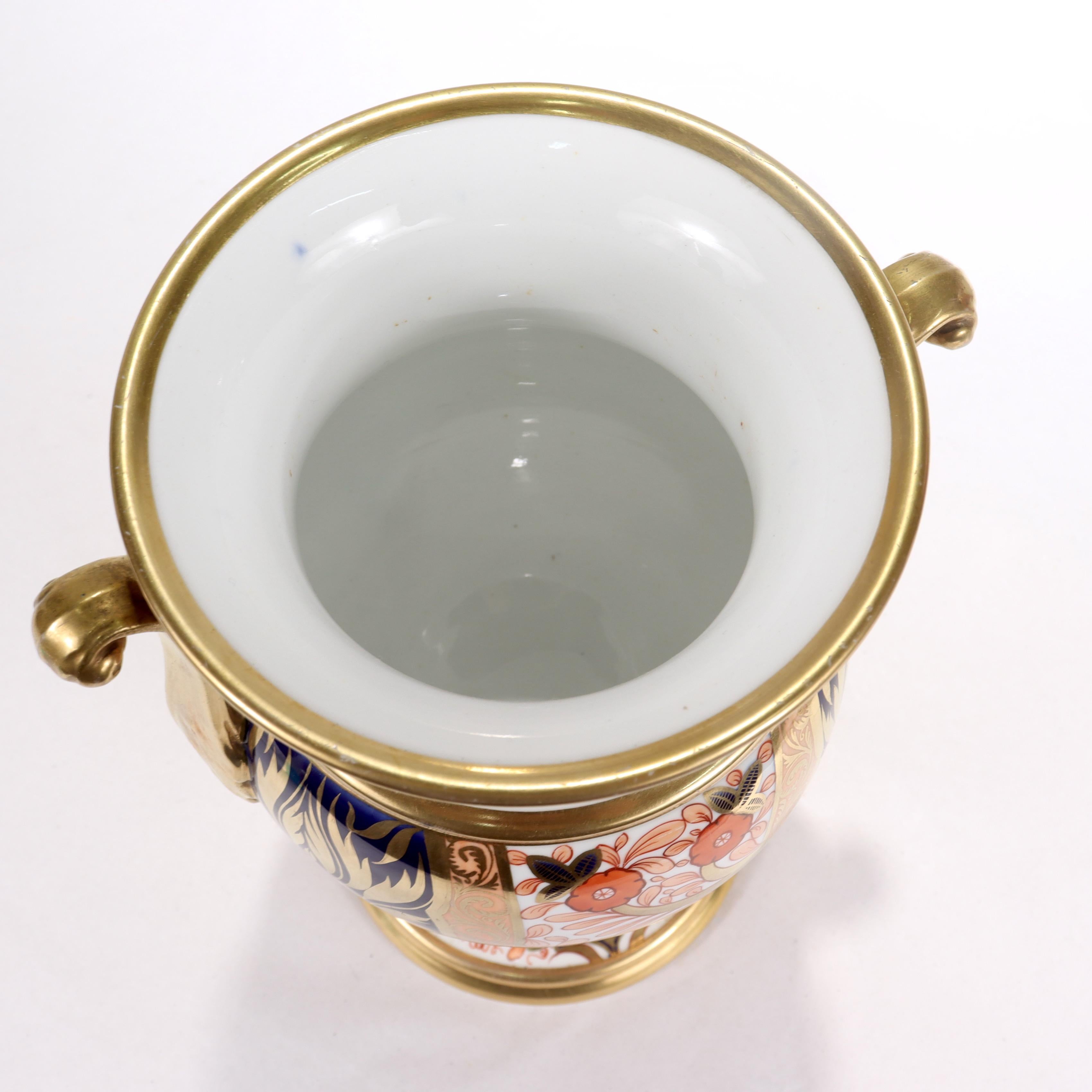 Antique Spode Imari Porcelain Twin Handled Vase Pattern No. 1409, 1820s In Fair Condition In Philadelphia, PA