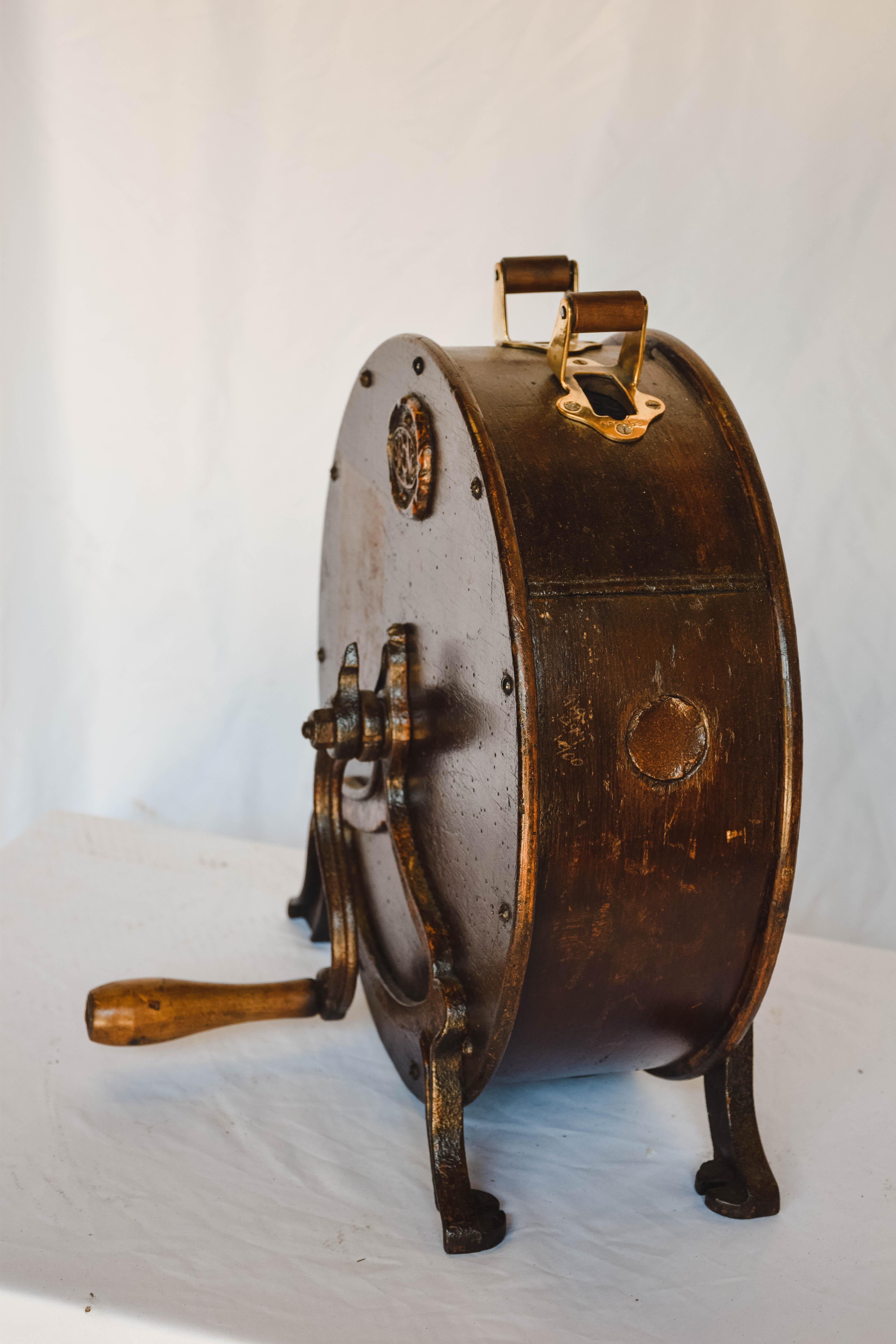 Antique Spong and Co. Knife Sharpener In Good Condition In Houston, TX