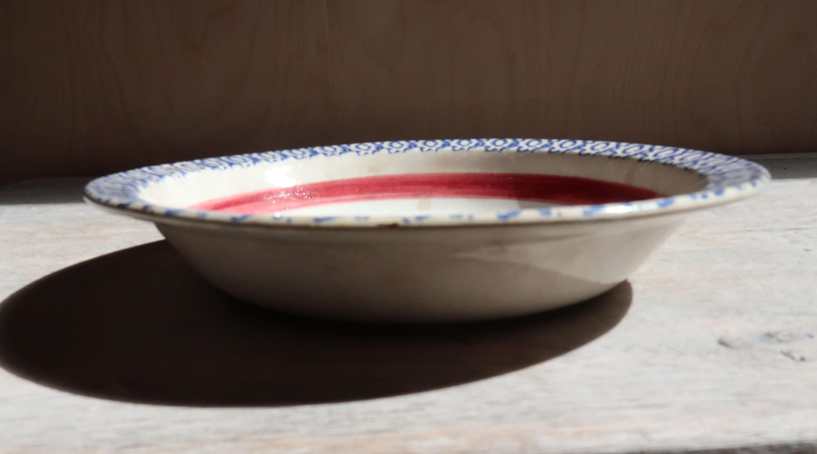 Glazed Antique Spongeware Bowl.  19th Century For Sale