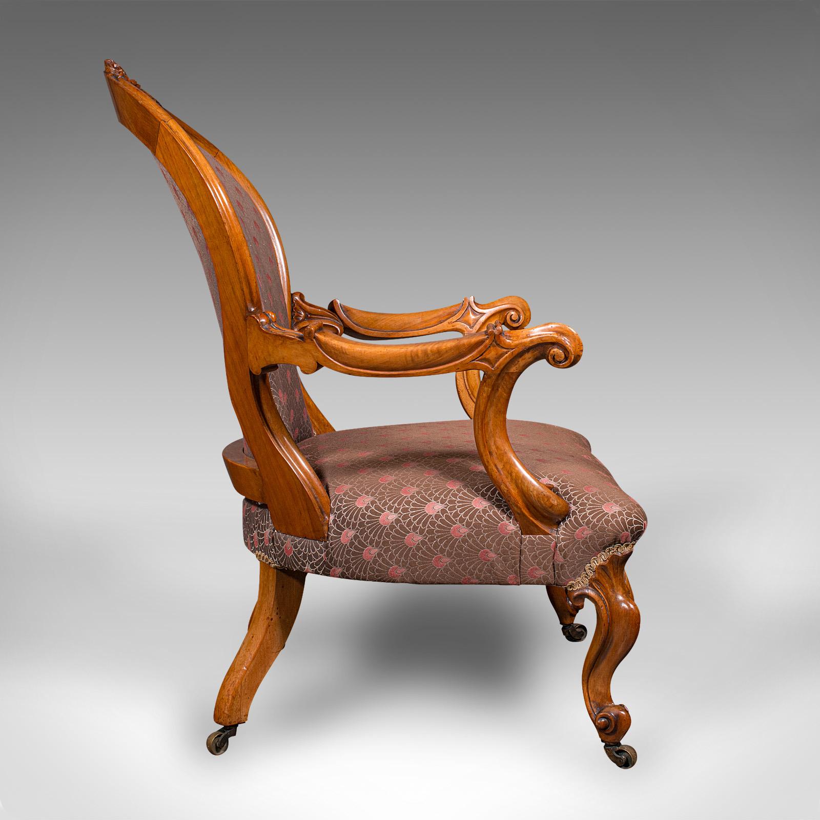 Silla antigua con respaldo de cuchara, inglesa, nogal, sillón, principios de la época victoriana, 1840 Victoriano temprano en venta