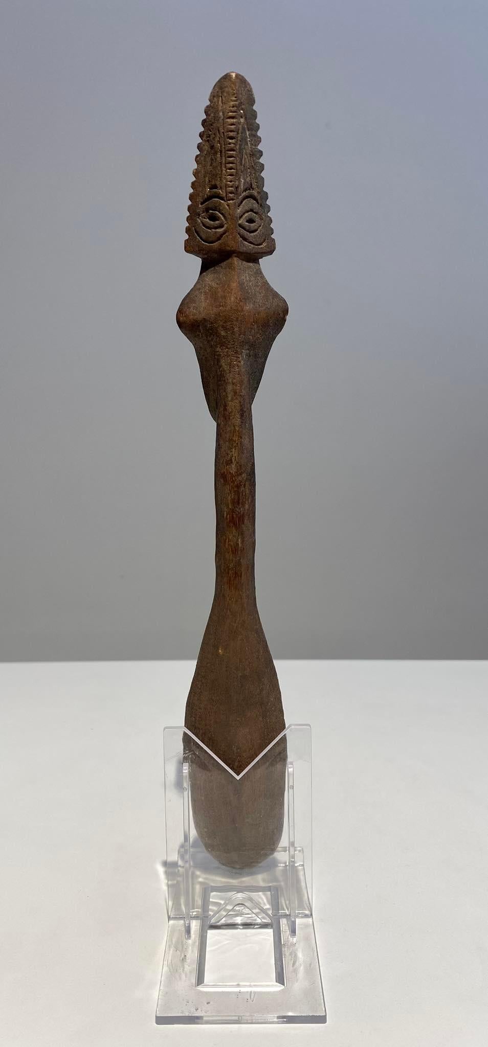 Papua New Guinean Antique spoon Lower Sepik Papua New Guinea Murik Lakes Ramu Maprik Oceanic Art For Sale