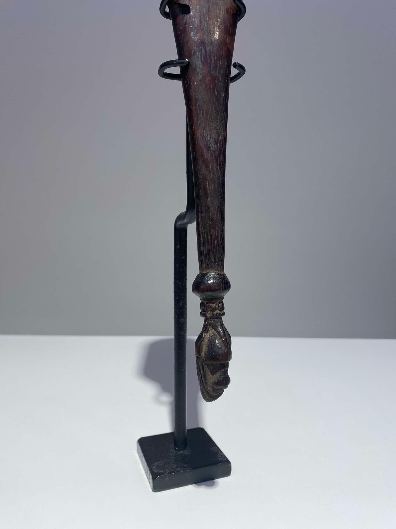 Antique spoon Lower Sepik Papua New Guinea Murik Lakes Ramu Maprik Oceanic Art In Good Condition For Sale In Leuven, BE