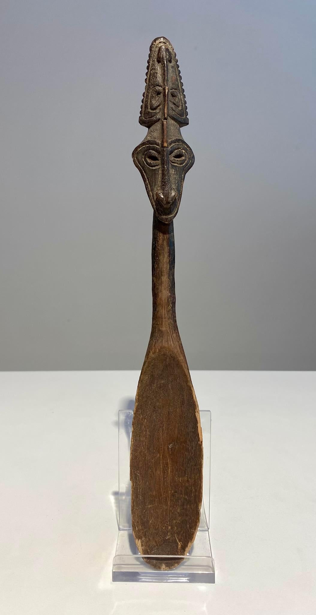 Antique spoon Lower Sepik Papua New Guinea Murik Lakes Ramu Maprik Oceanic Art For Sale 2