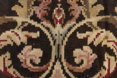 Antiker quadratischer bessarabischer Teppich Doris Leslie Blau