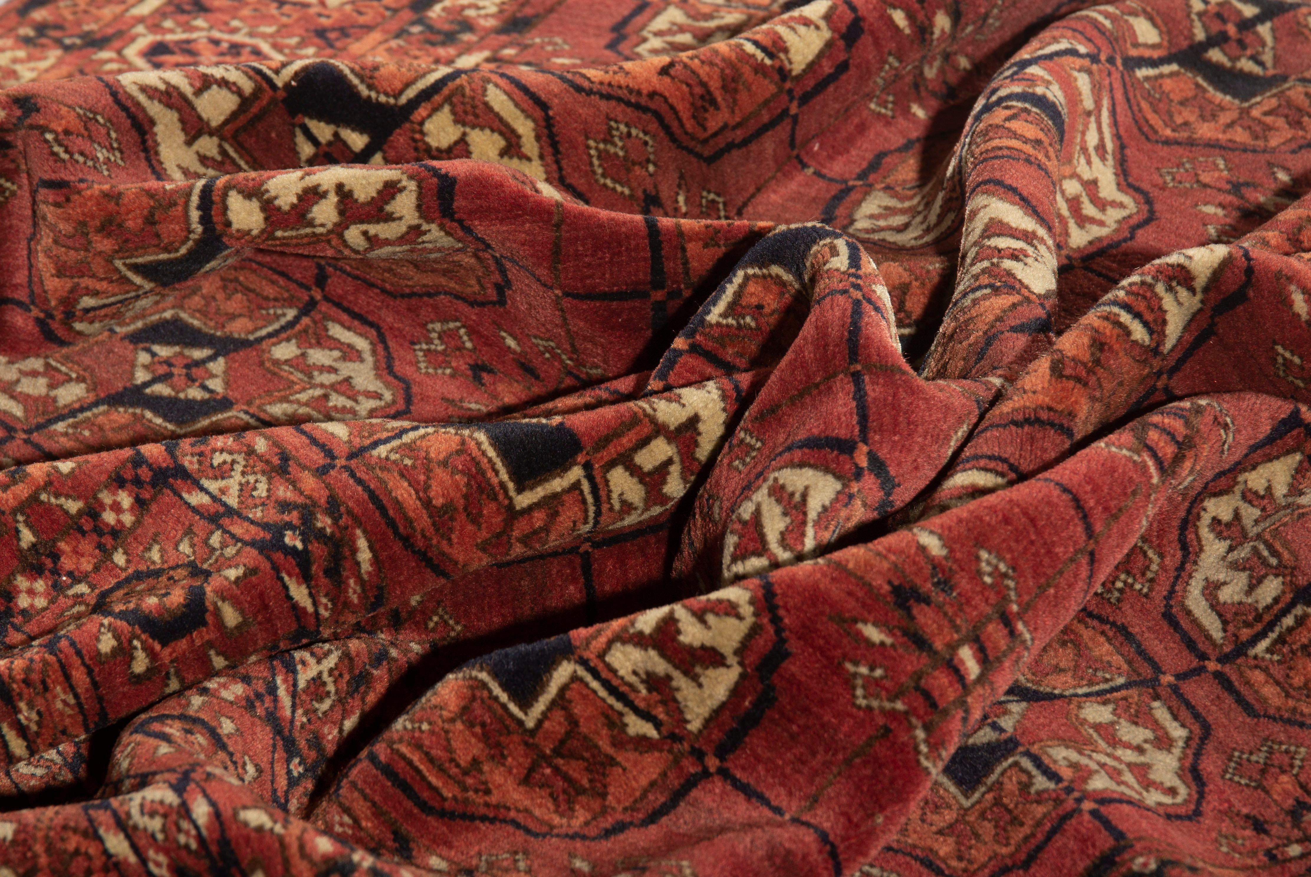 XIX secolo Antico tappeto quadrato Bokhara, circa 1890 4'3 x 4'5 in vendita