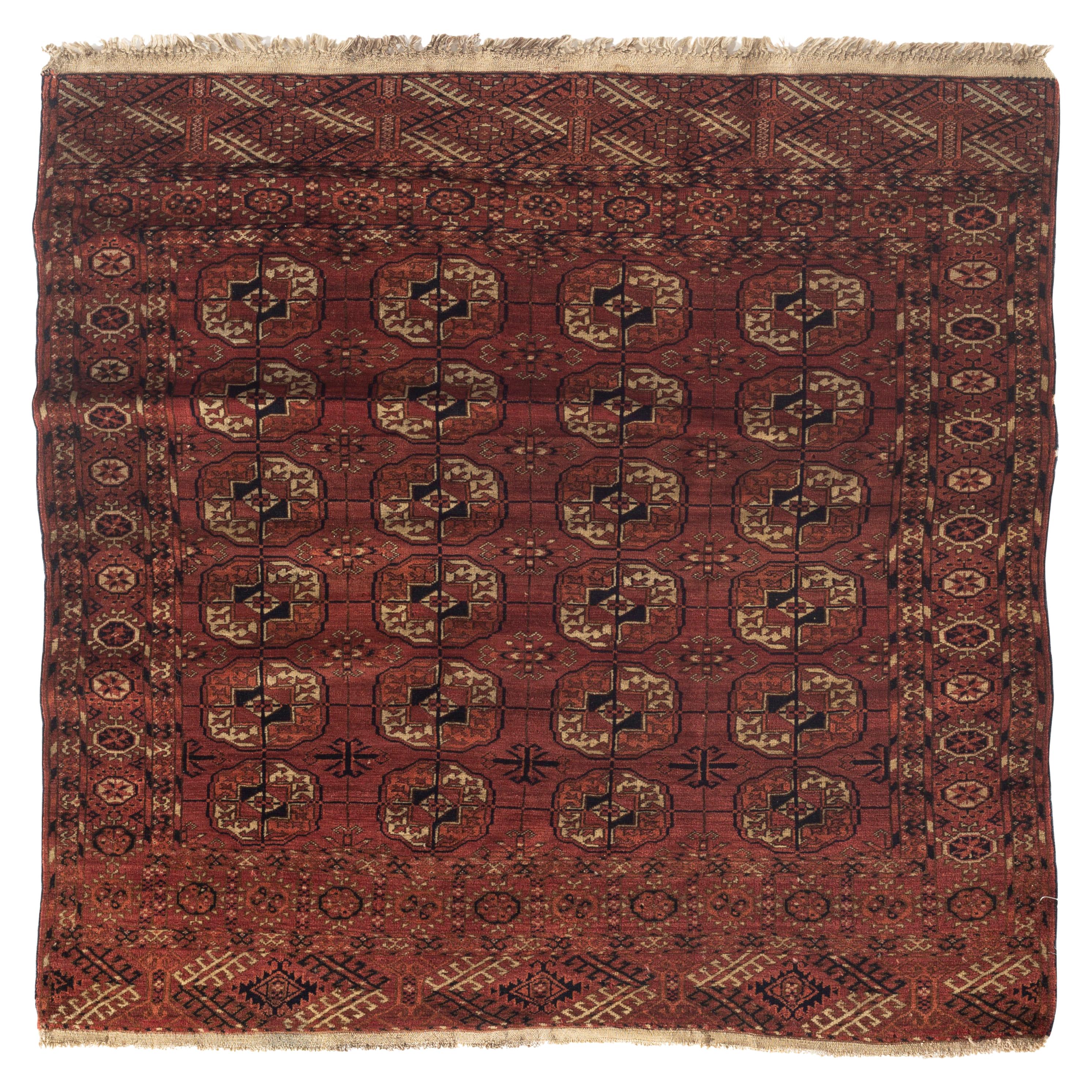 Antiker quadratischer Bokhara-Teppich, um 1890 4'3 x 4'5
