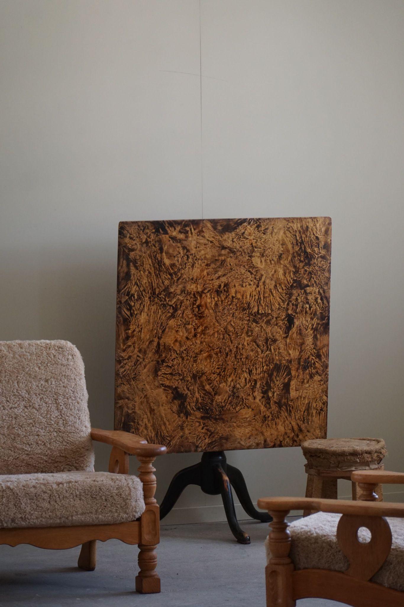 Antique Square Drop Leaf Table in Burl Wood, Handcrafted in Sweden, 19th Century For Sale 3