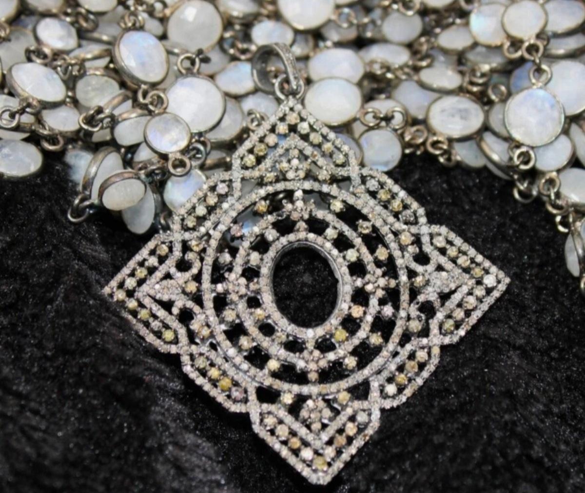 Art Déco Antico ciondolo quadrato geometrico fatto a mano Ciondolo con diamante Gioielli in argento 925. in vendita