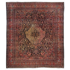 Antiker quadratischer persischer roter marineblauer Farahan Sarouk-Teppich in Raumgröße c. 1900s