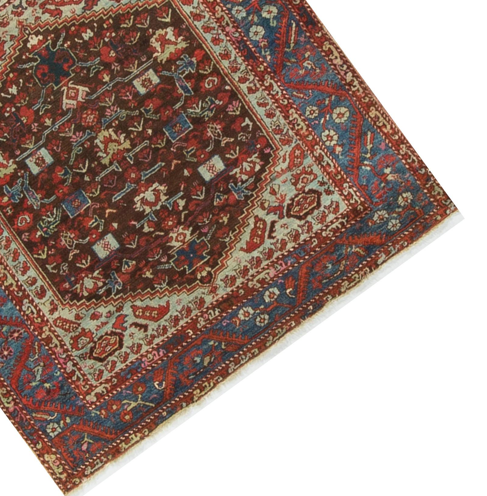 Alfombra Turca Kula Cuadrada Antigua, circa 1890 Tejido a mano en venta