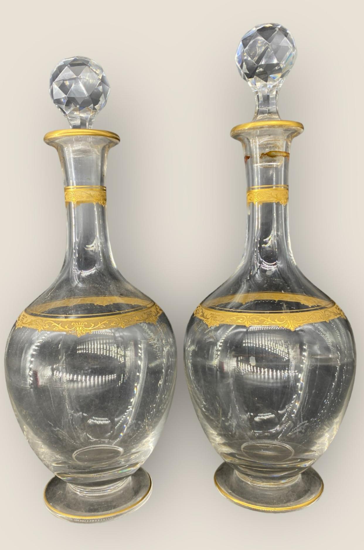 Antique St. Louis Cristillerie, Gilt Crystal Pair of Wine Decanters In Good Condition In Chicago, IL