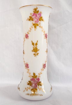 Antique St. Louis opaline crystal vase, Art Nouveau period circa 1900