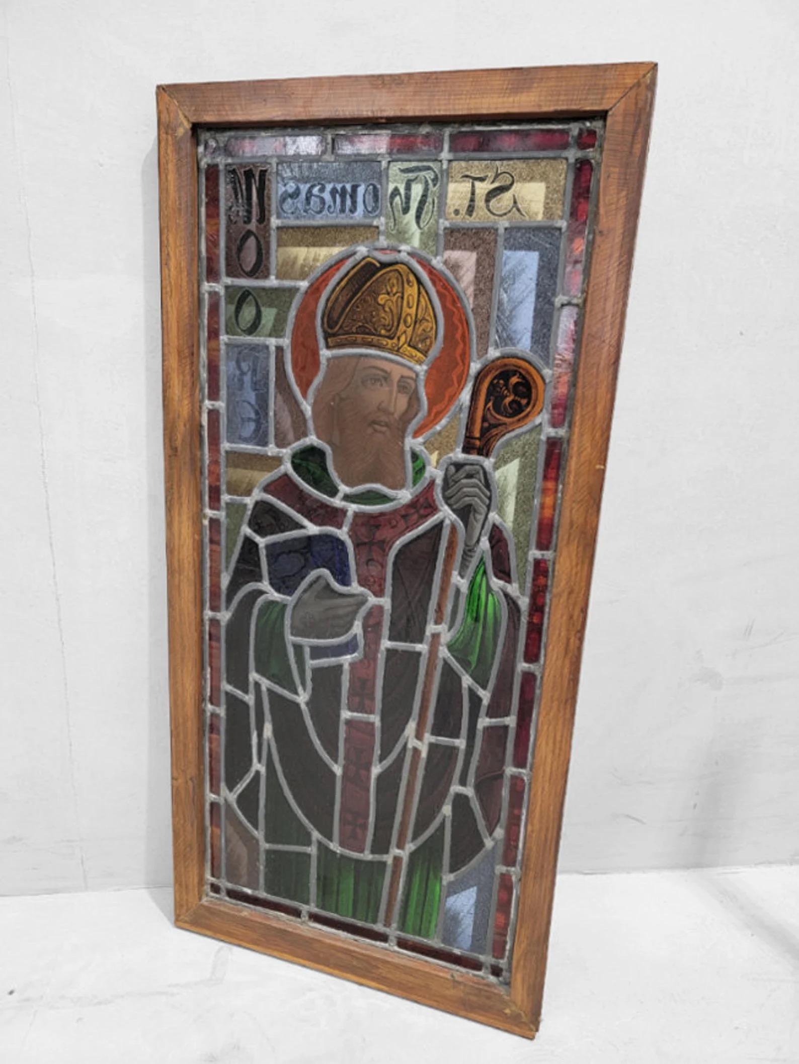 20th Century Antique St. Thomas Moore Church Salvage Wood Framed Stained Glass Window For Sale