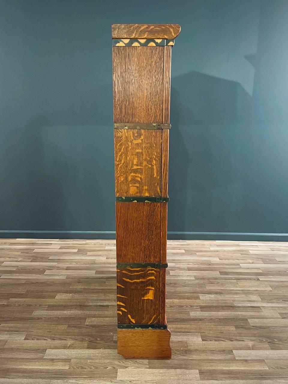 Antique Stackable Barristers Oak & Glass 4-Tier Bookcase by The Globe-Wernicke In Good Condition In Los Angeles, CA