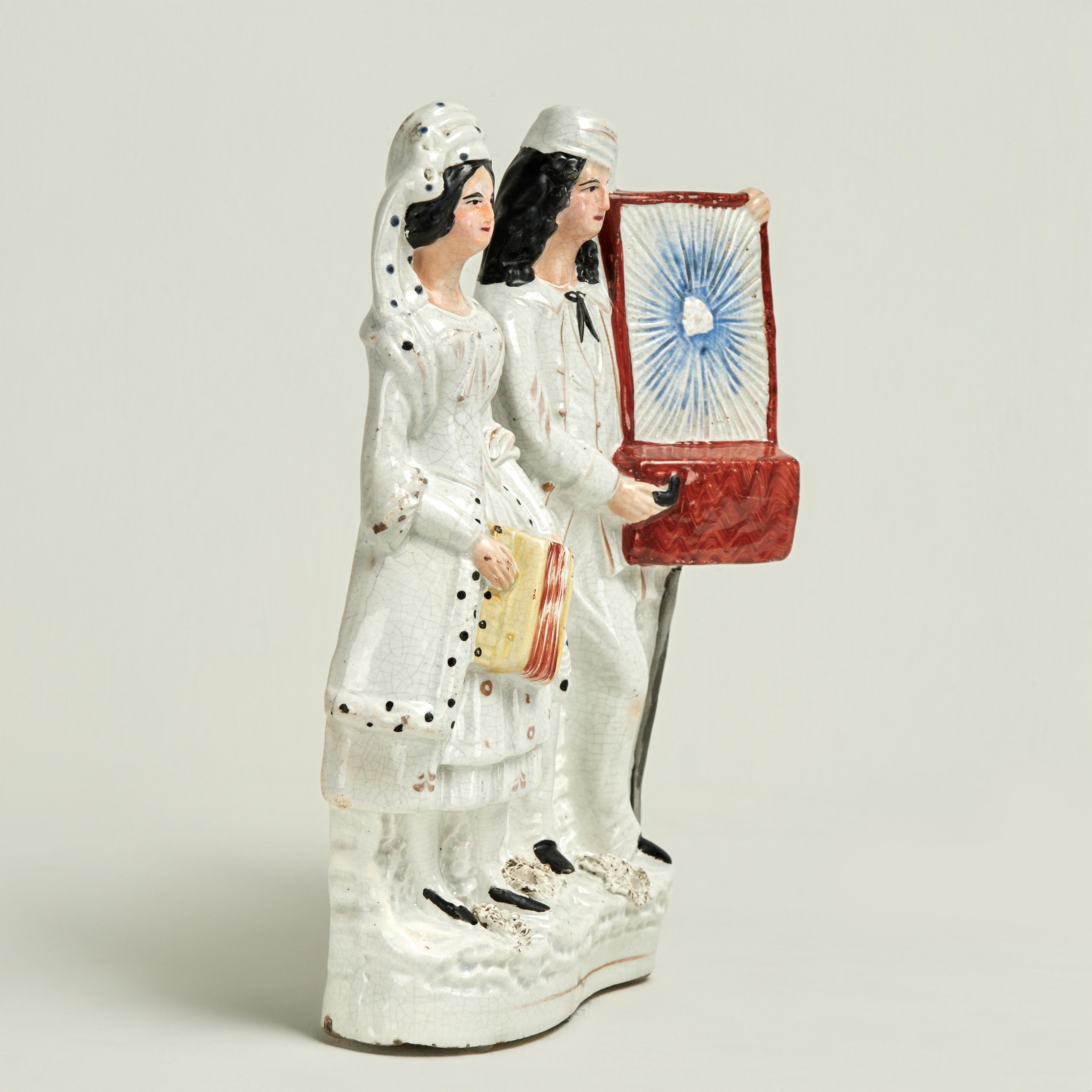Antiche figure musicali doppie dello Staffordshire in vendita 3