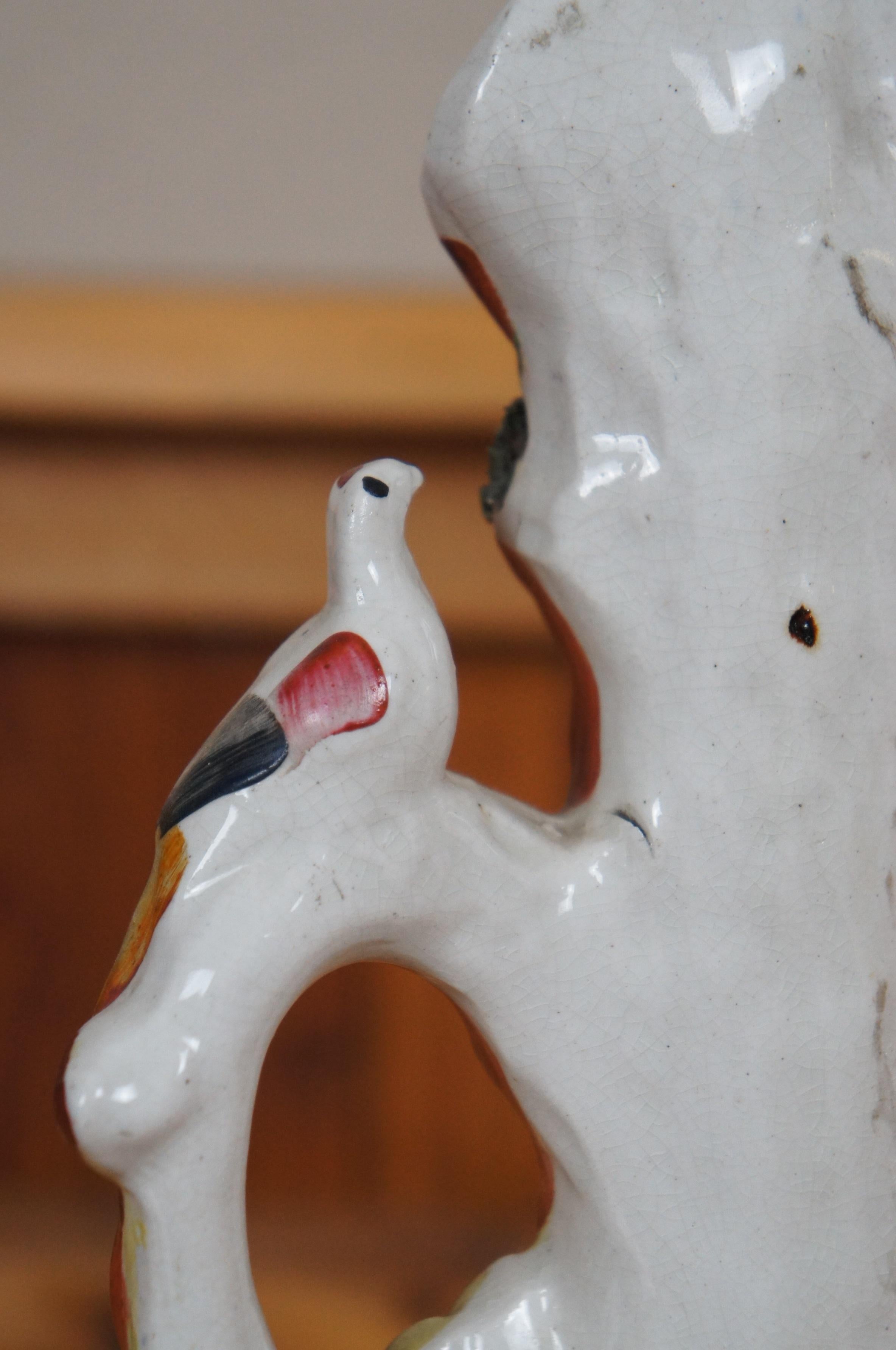 Vase antique Staffordshire en porcelaine Good Companions Tree of Life Spill 11 po. en vente 6