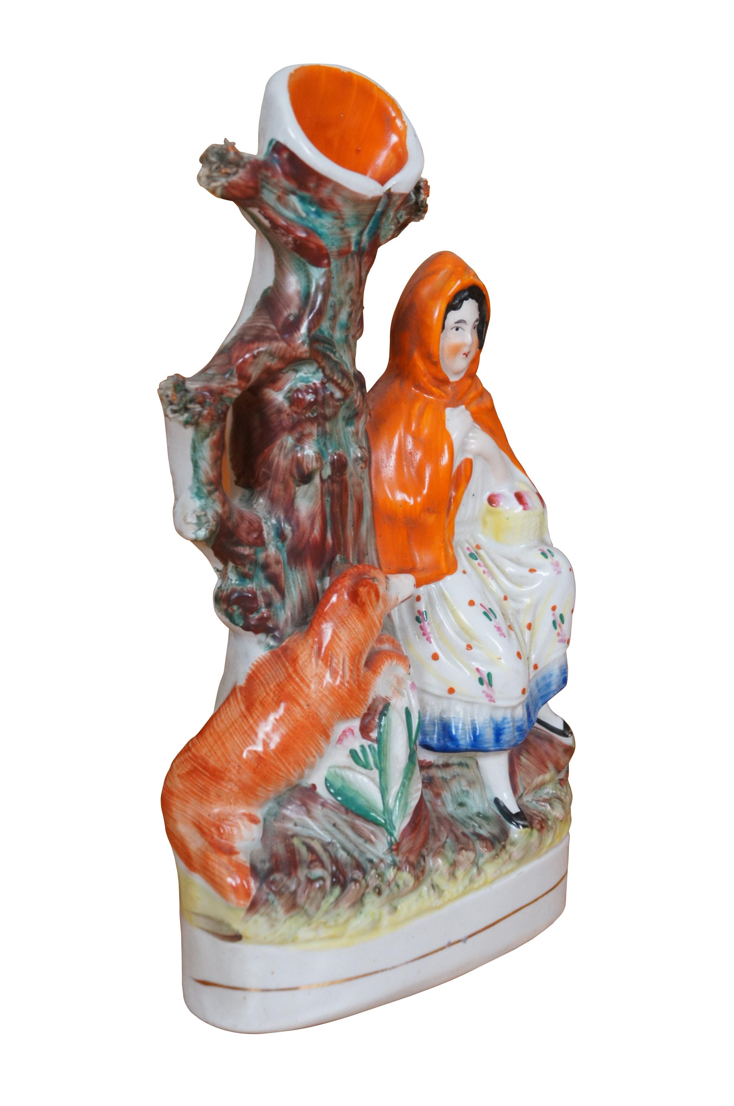 Victorien Antique Staffordshire Porcelain Little Red Riding Hood Wolf Spill Vase 11