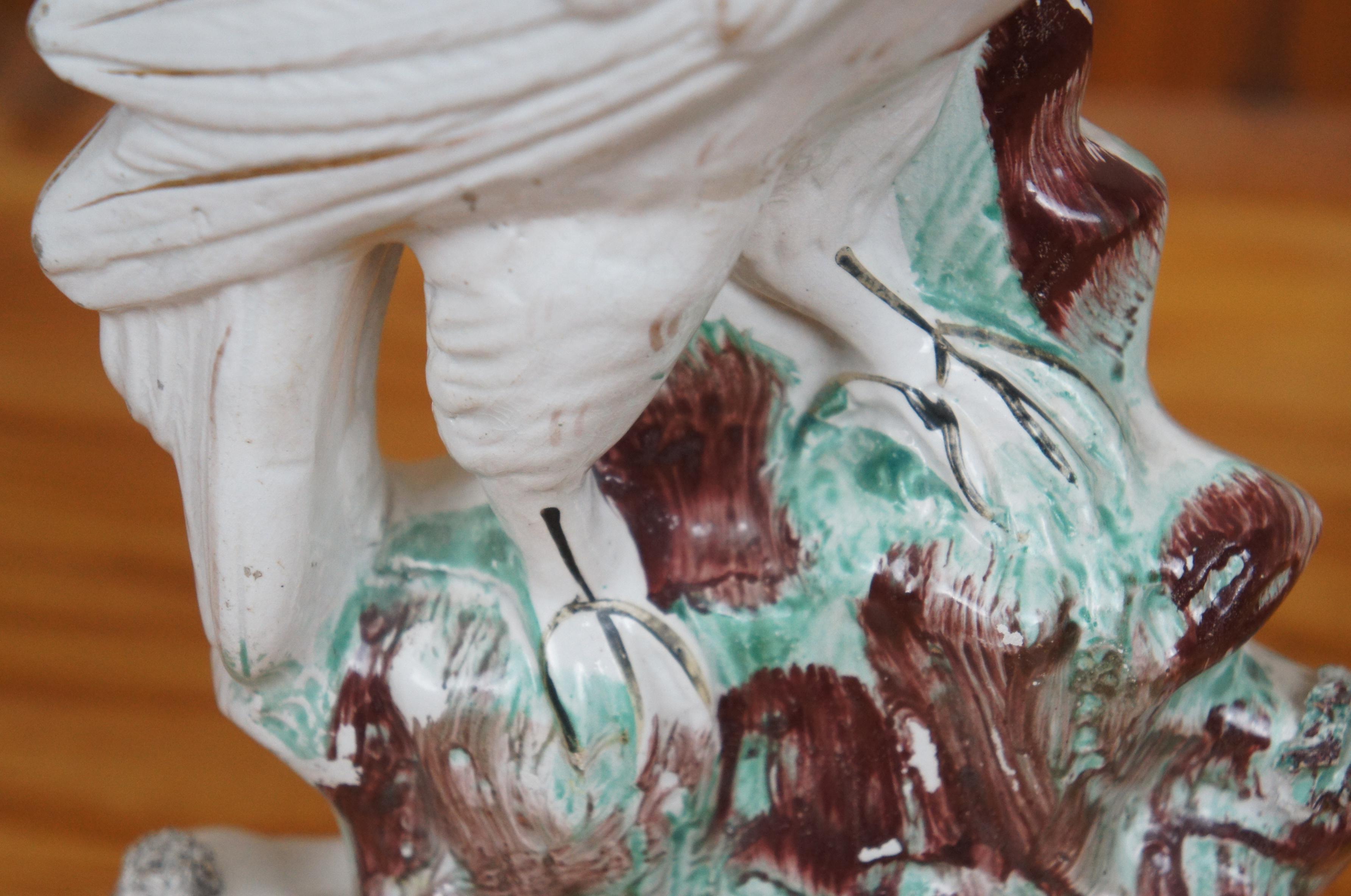 Figurilla Antigua de Porcelana Staffordshire Blanca Roc Pájaro Faisán 13