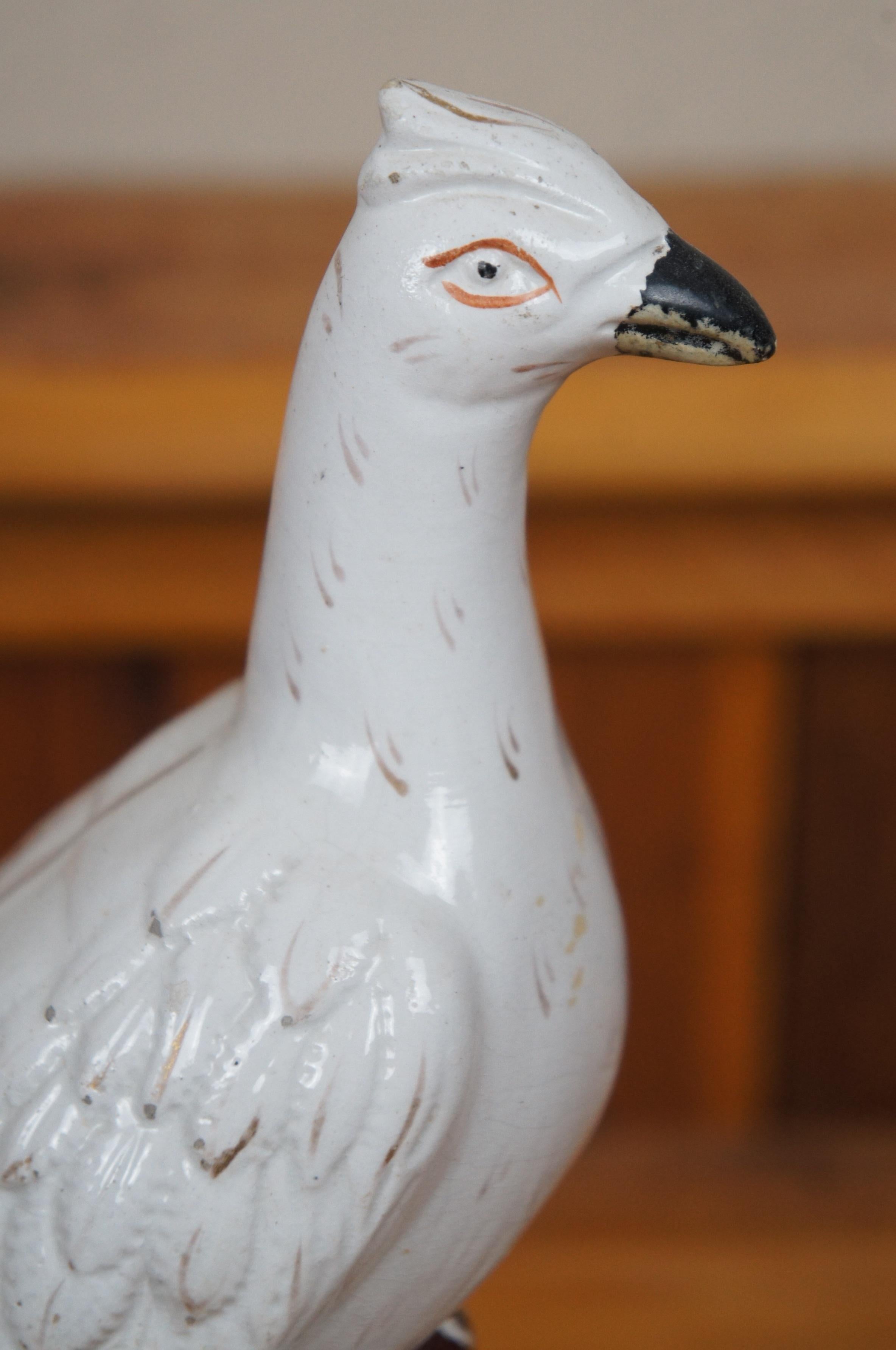 Figurilla Antigua de Porcelana Staffordshire Blanca Roc Pájaro Faisán 13