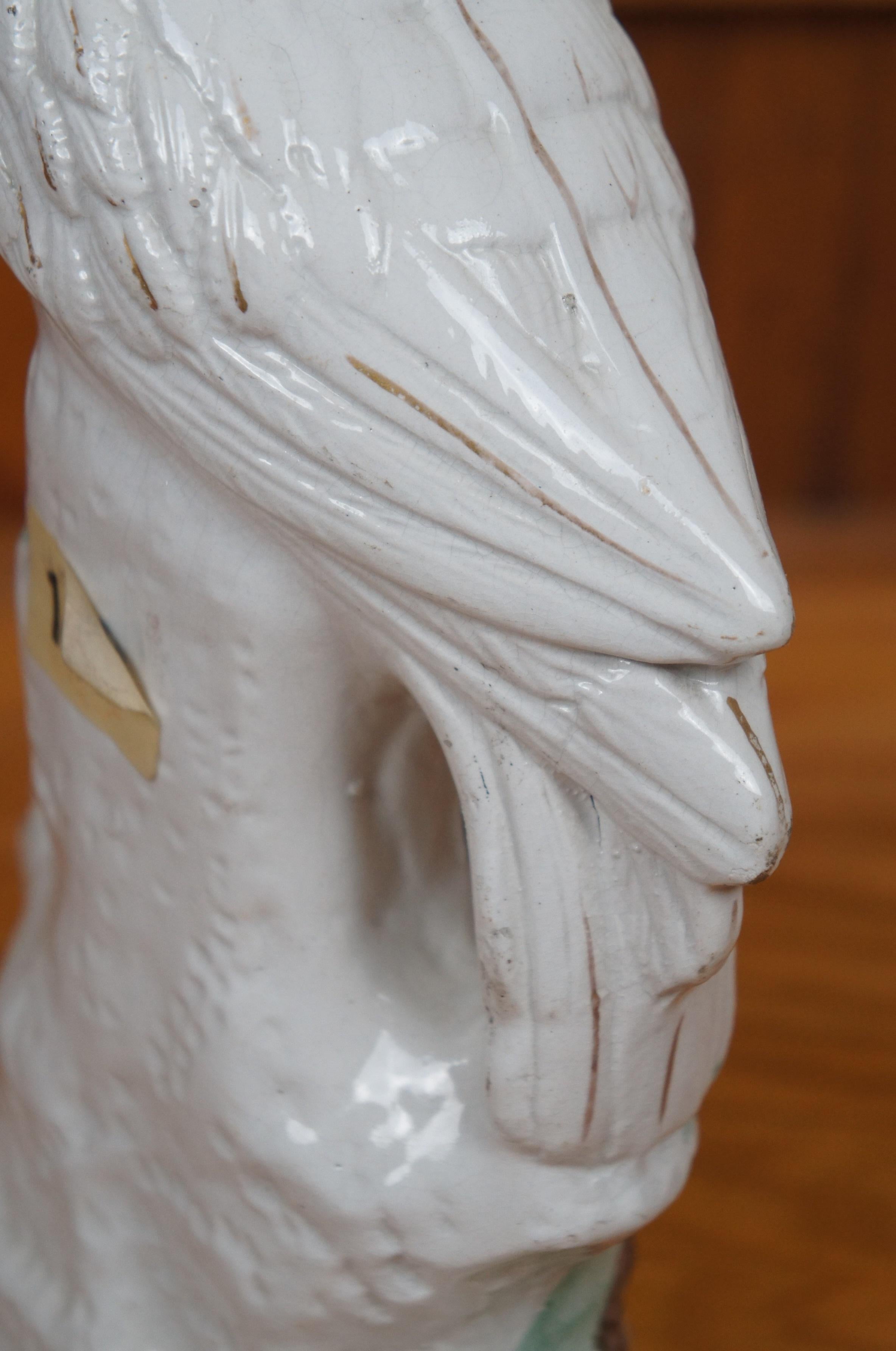 Figurilla Antigua de Porcelana Staffordshire Blanca Roc Pájaro Faisán 13