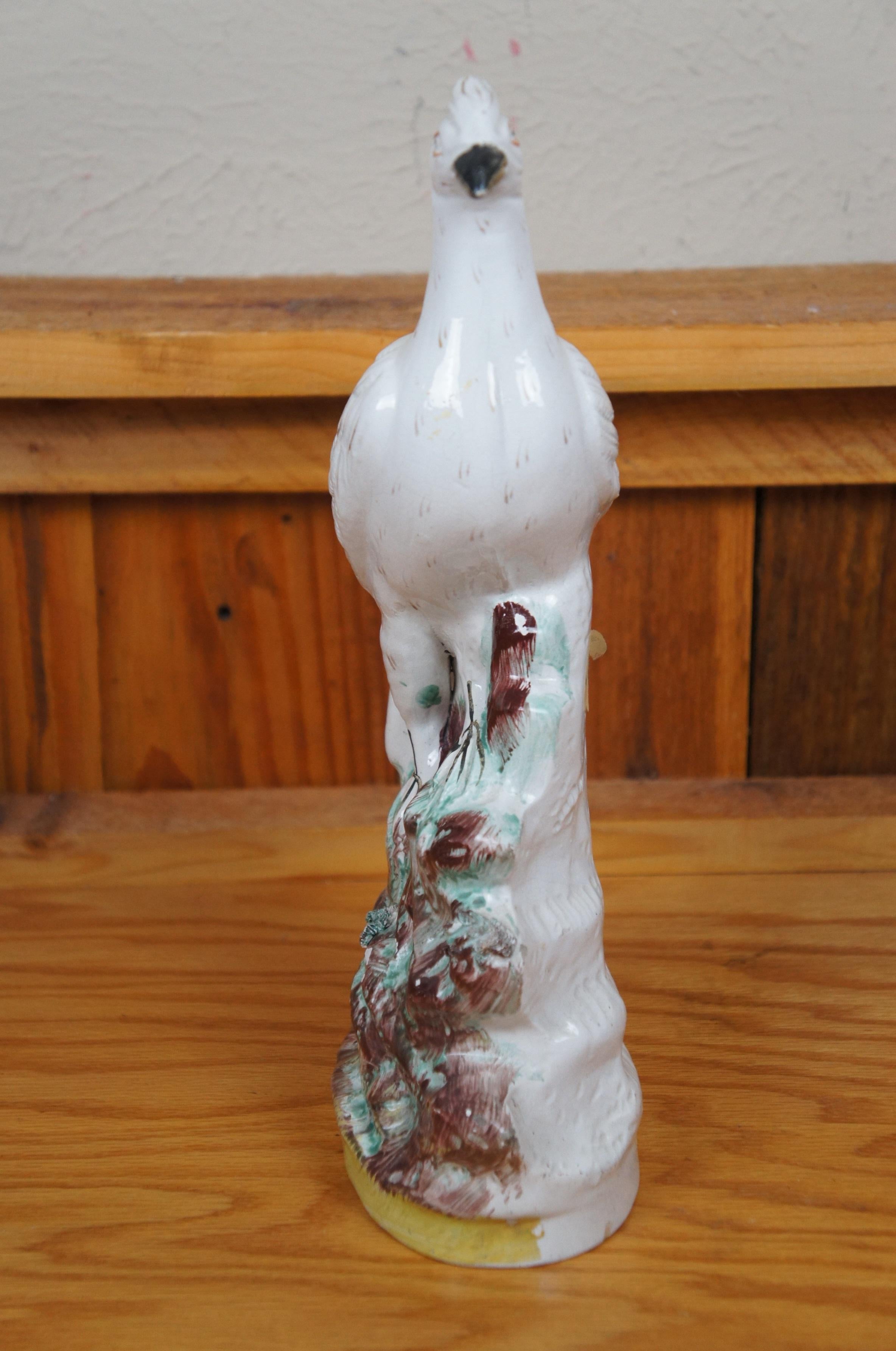 Figurilla Antigua de Porcelana Staffordshire Blanca Roc Pájaro Faisán 13
