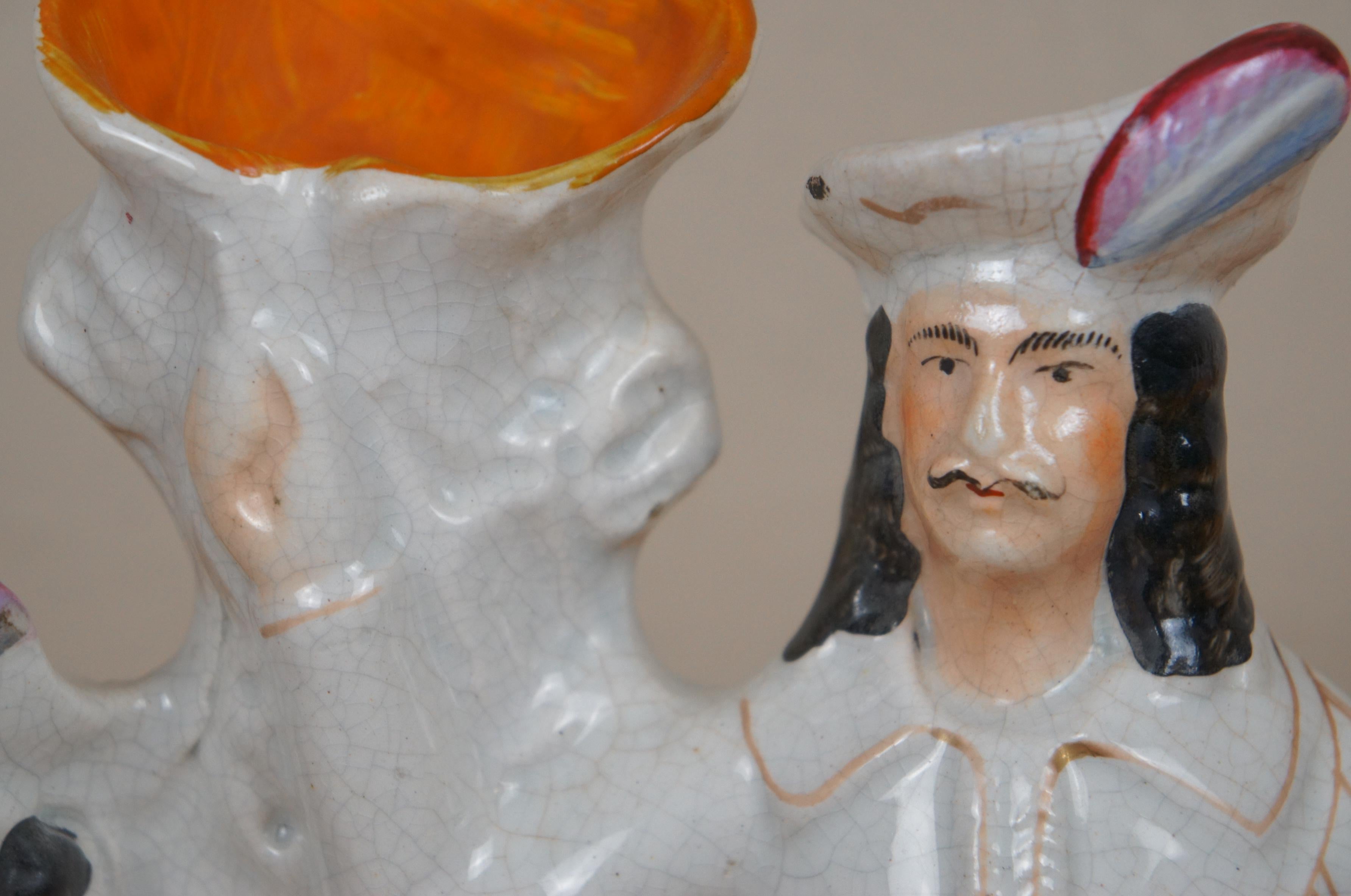 Bois de feuillus Antique Staffordshire Robin Hood Little John & Spaniel Spill Vase Table Lamp 29
