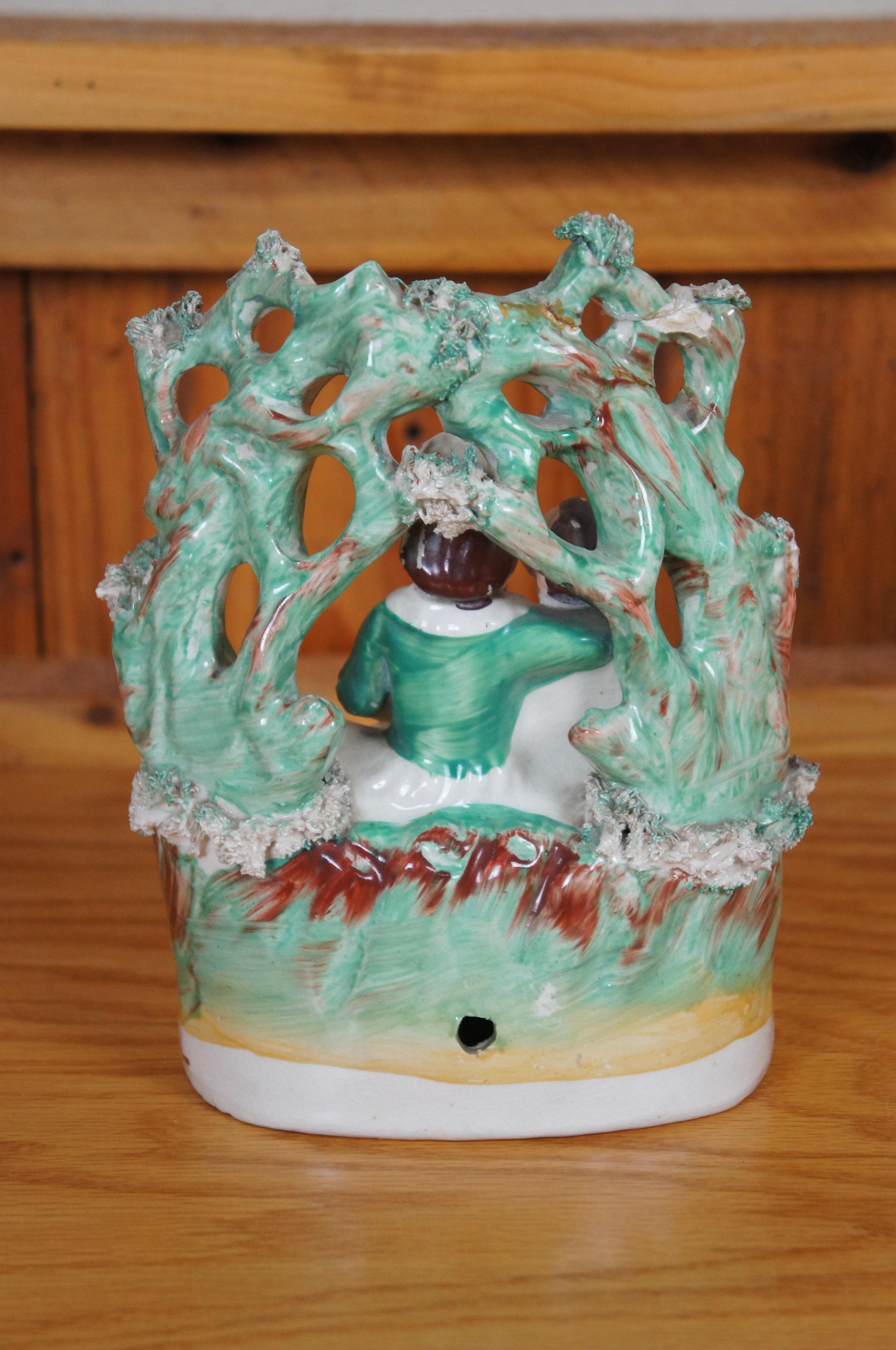 Antiquities Staffordshire Romeo & Juliet Lovers in the Garden Figurine 8