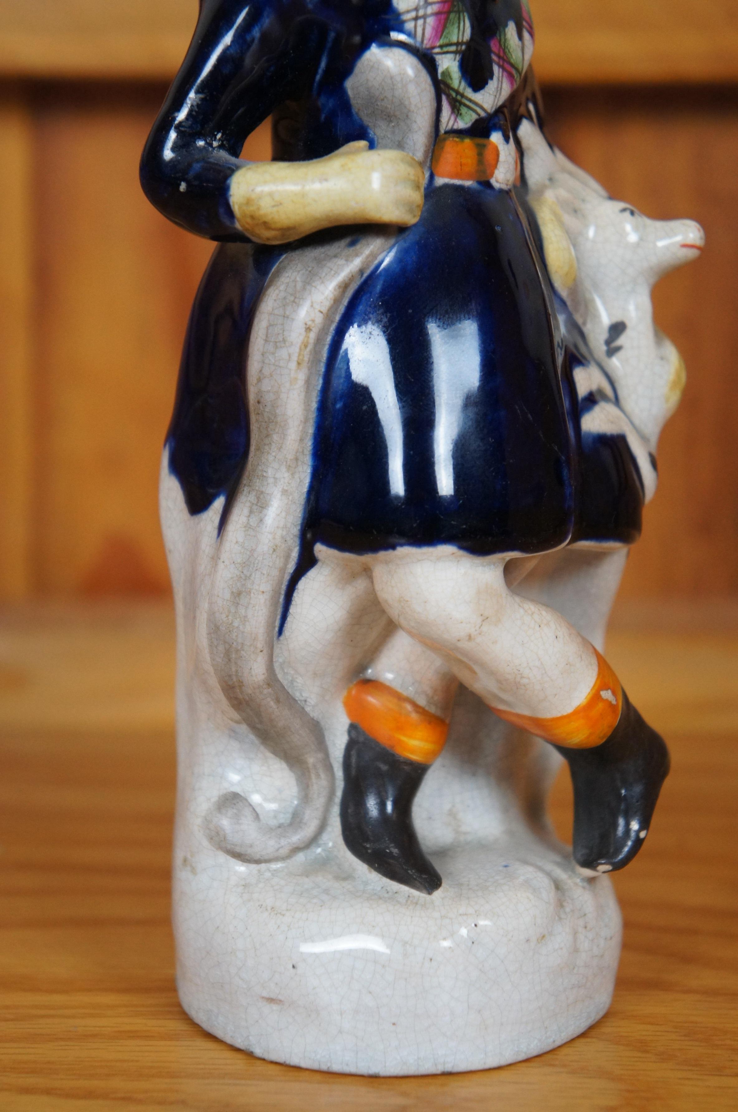 Ancienne figurine de cerf chasseur des Highlands écossais du Staffordshire, 9 po. en vente 5