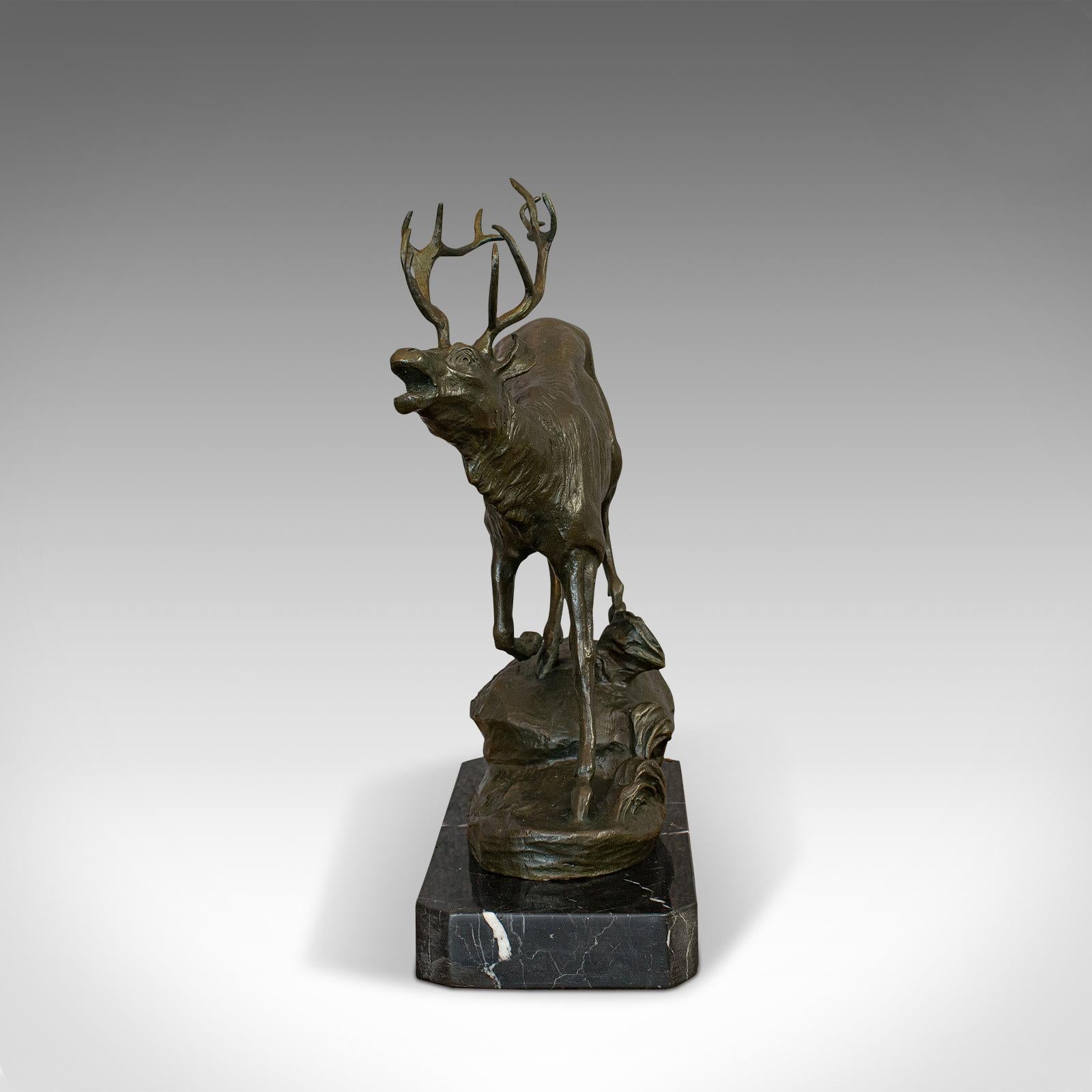 Antique cerf en bronze:: français:: cerf:: élan:: Prosper LeCourtier:: Victorien circa 1900 Bon état à Hele, Devon, GB
