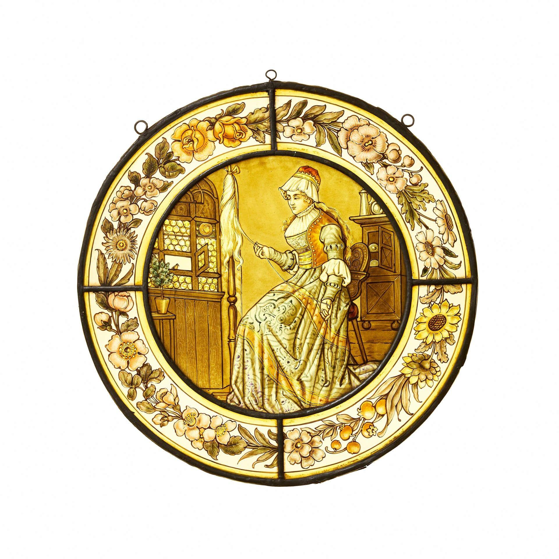 Anglais Rondelle victorienne ancienne en verre teinté représentant une femme en vente