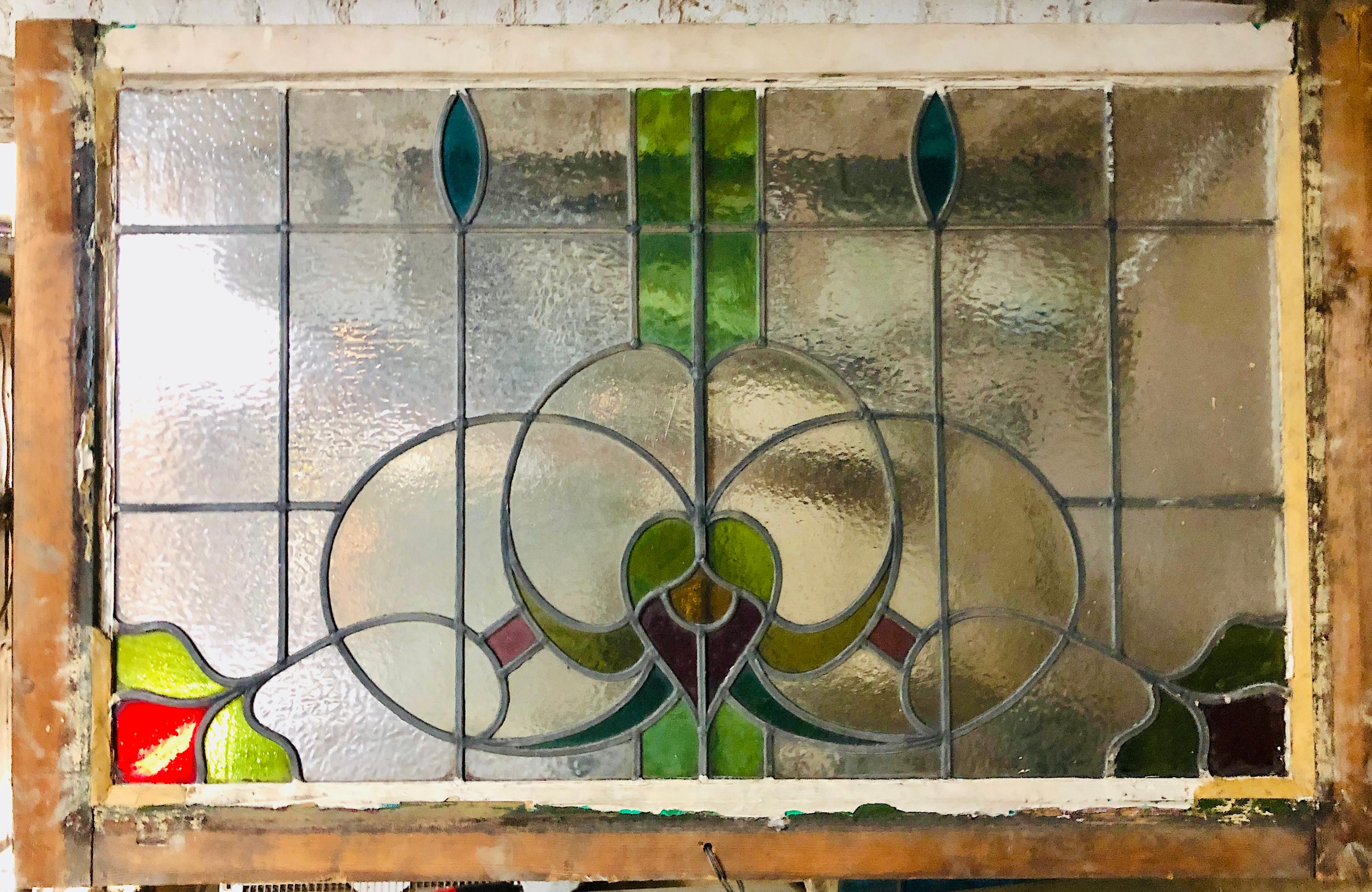 The Window antique 43" x 27" (vitrail) en vente